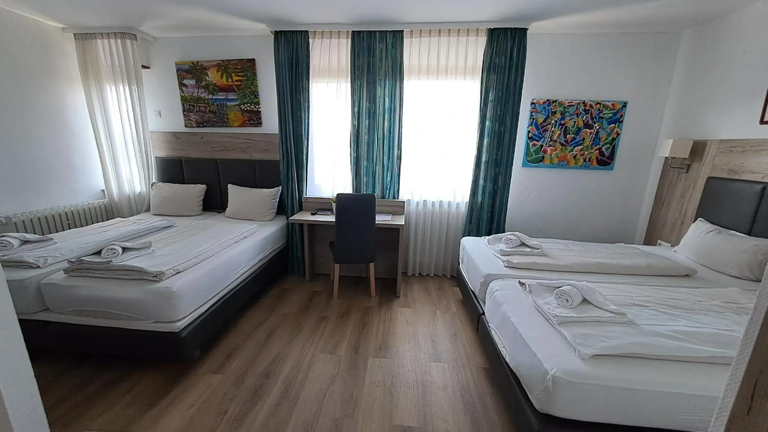 Bed in Hotel Central Hauptbahnhof Bed in Hotel Central Hauptbahnhof