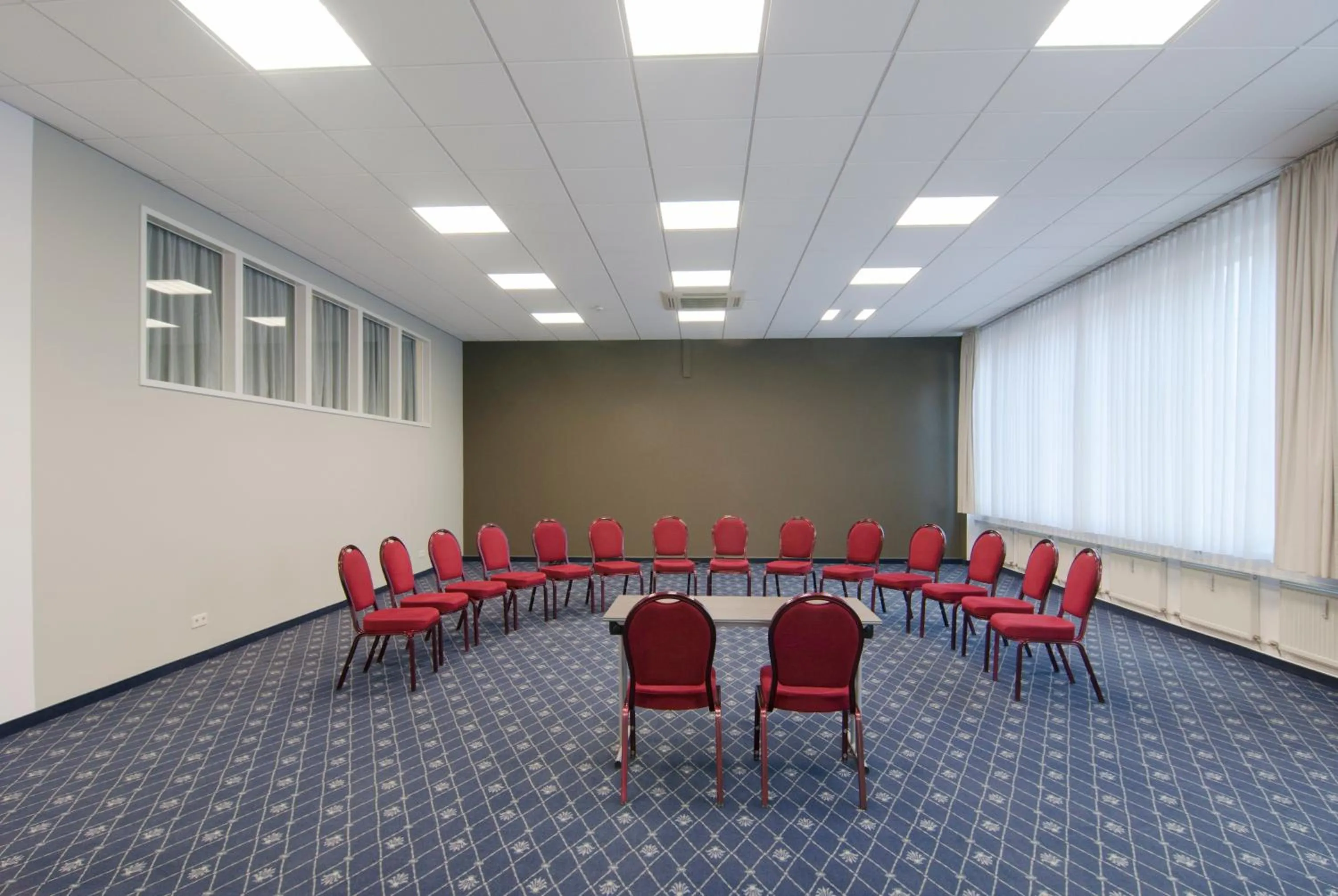 Meeting/conference room in Holiday Inn Munich Unterhaching by IHG