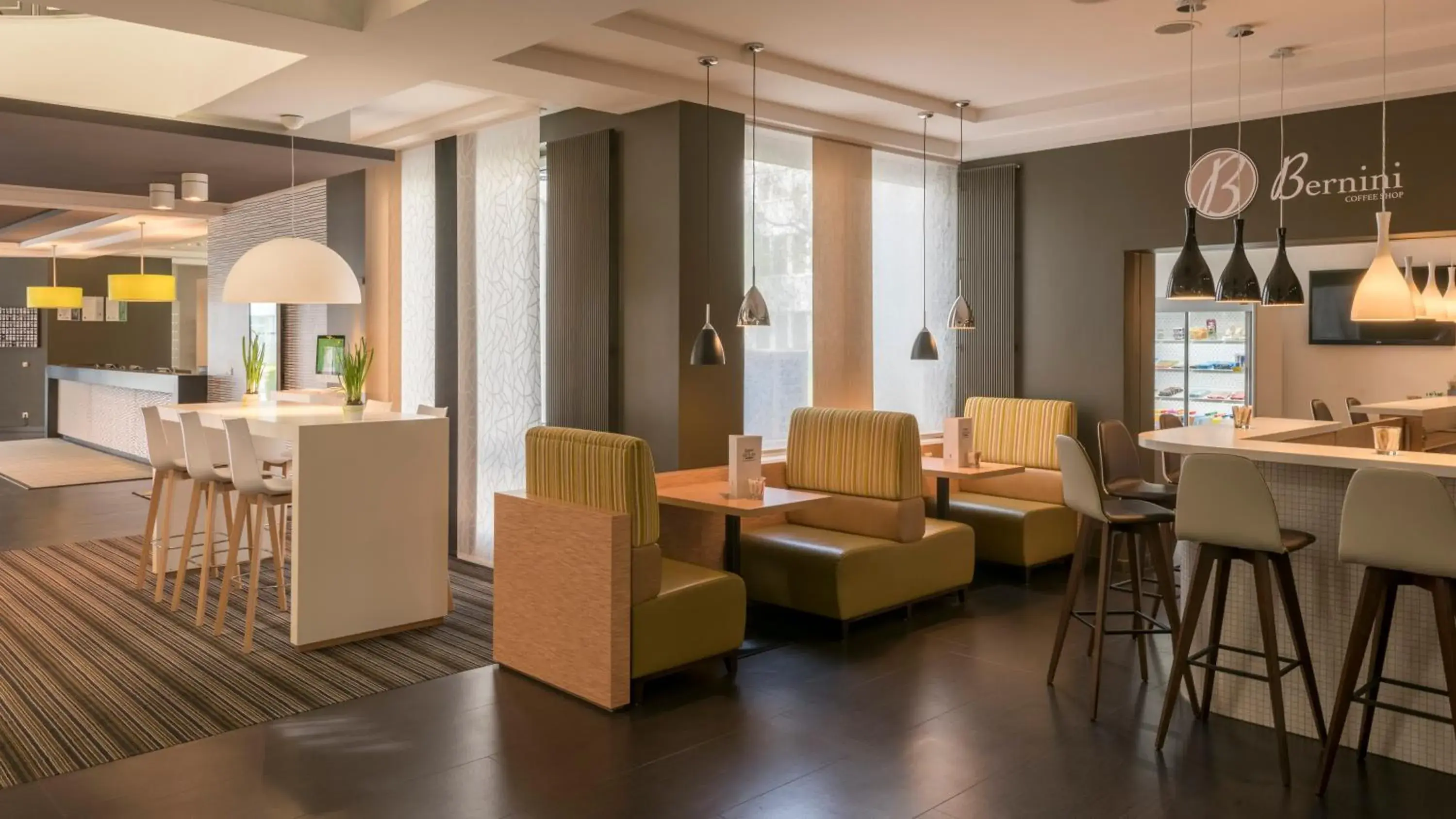 Property building in Holiday Inn Munich Unterhaching by IHG Property building in Holiday Inn Munich Unterhaching by IHG