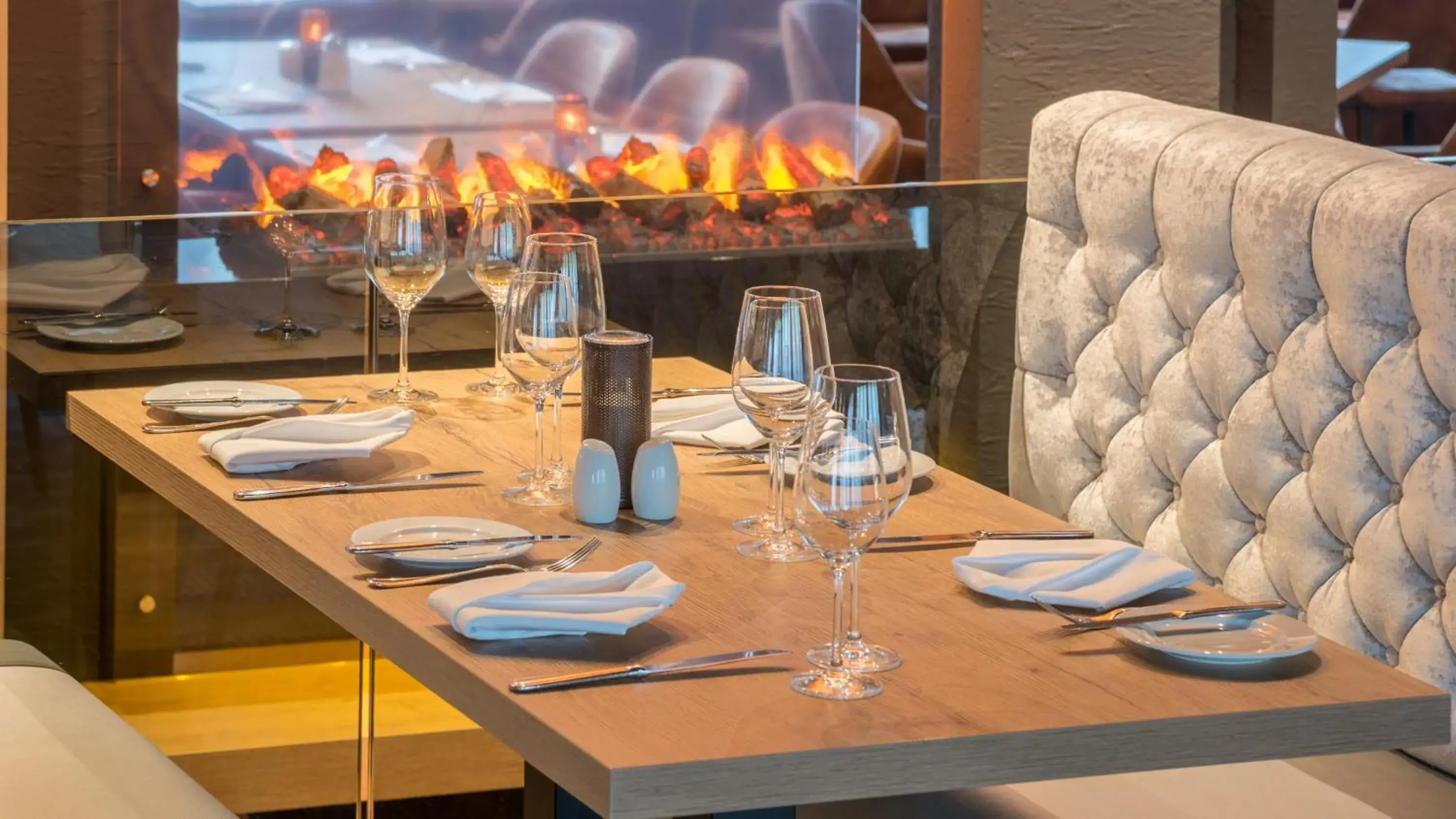 Restaurant/places to eat in Holiday Inn Munich Unterhaching by IHG Restaurant/places to eat in Holiday Inn Munich Unterhaching by IHG