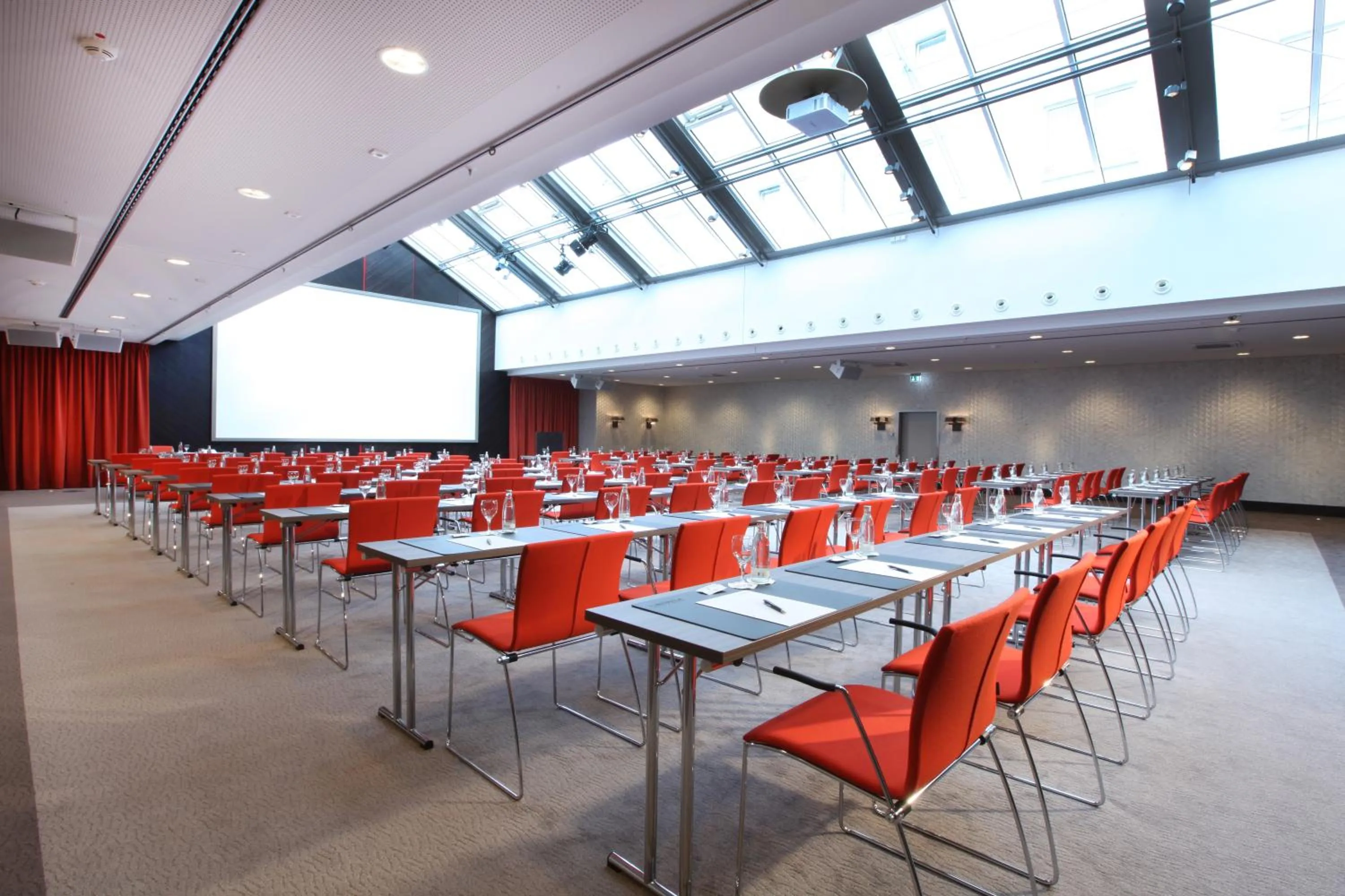 Business facilities in Lindner Hotel Frankfurt Hochst, part of JdV by Hyatt