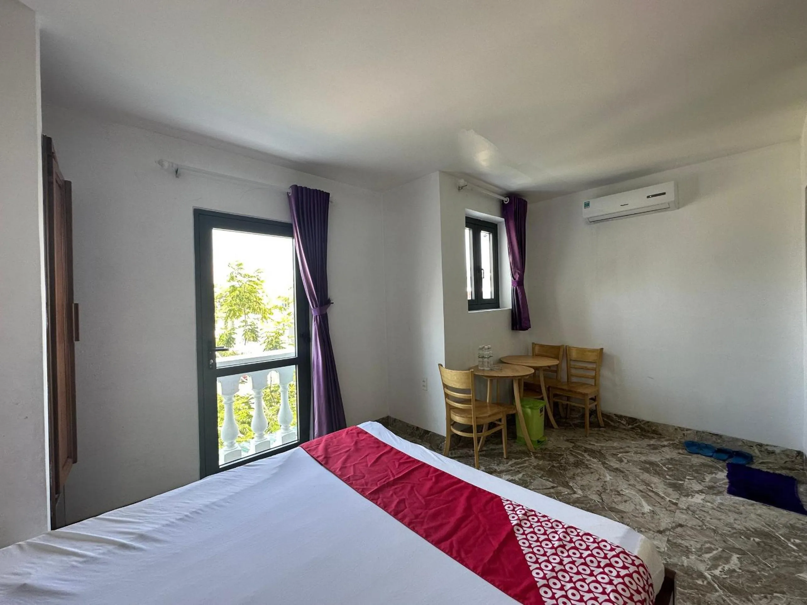 Bedroom in Hai Lam Hotel