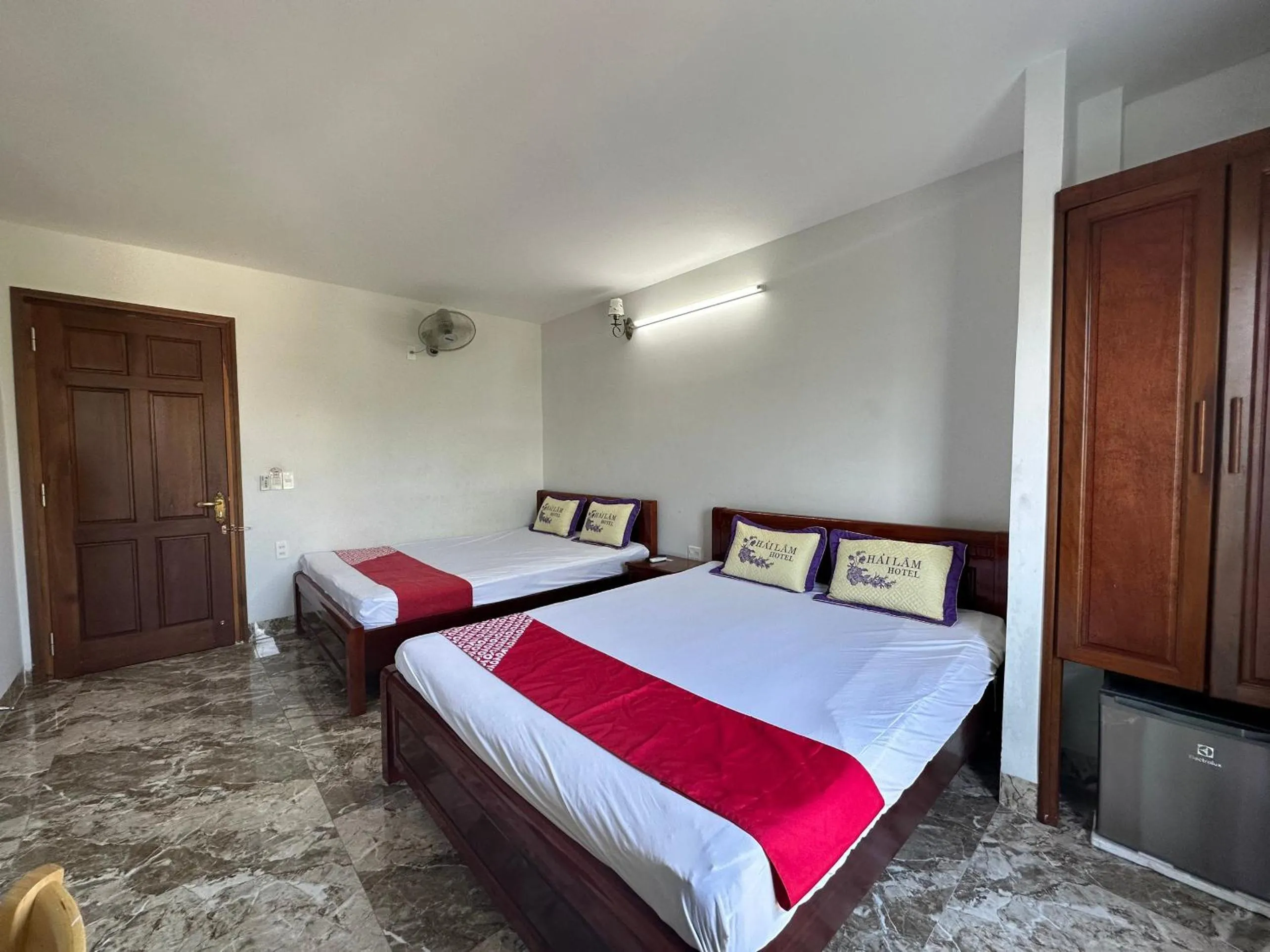 Bedroom in Hai Lam Hotel