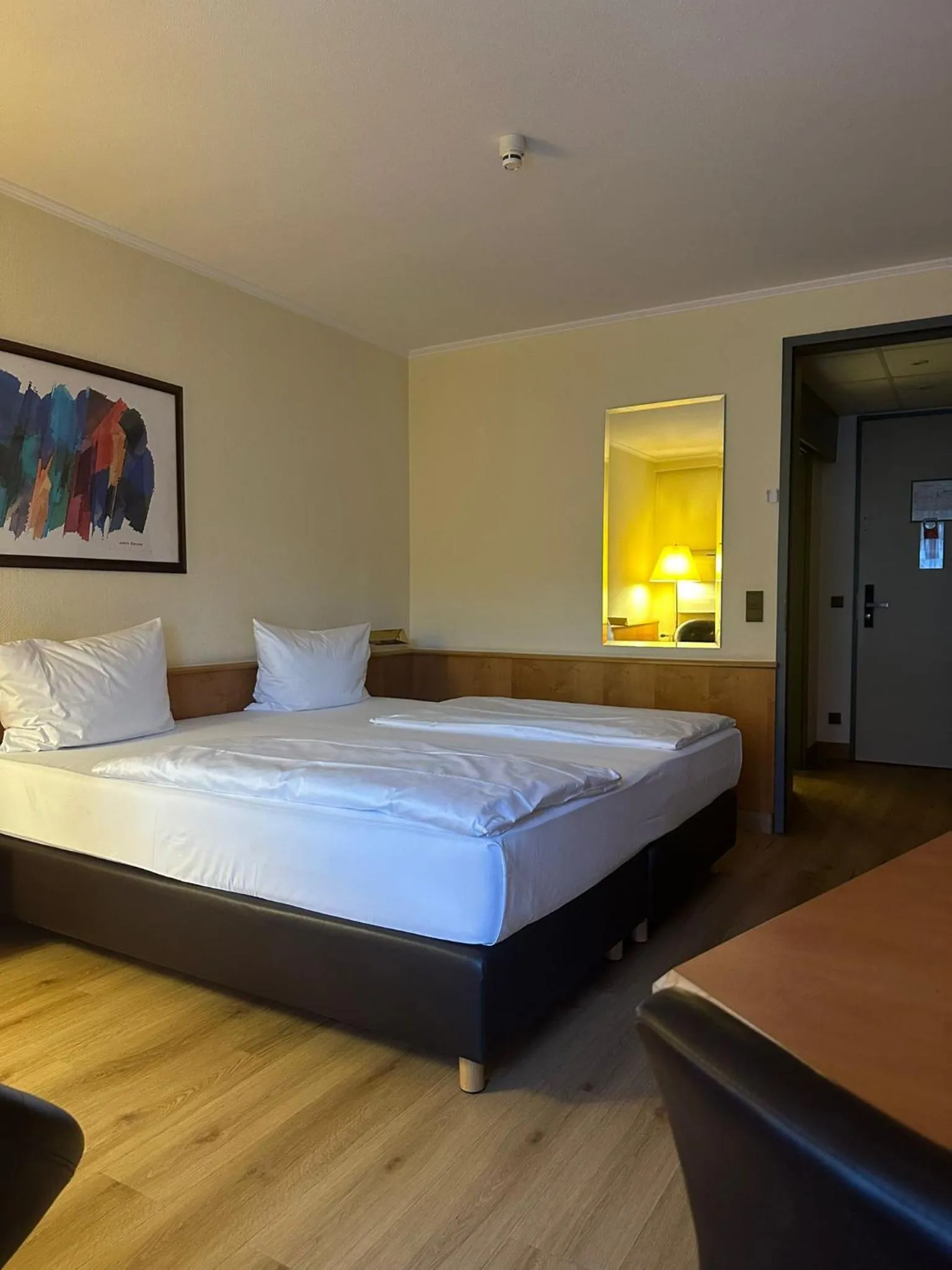 Photo of the whole room, Bed in Michel Hotel Landshut Kaiserhof an der Isar