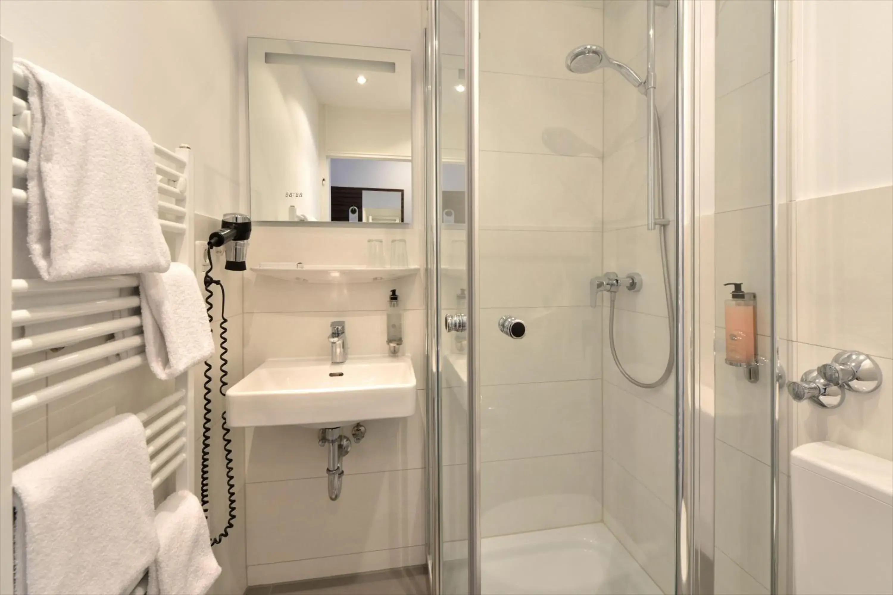 Bathroom in ARTHOTEL Haar Bathroom in ARTHOTEL Haar