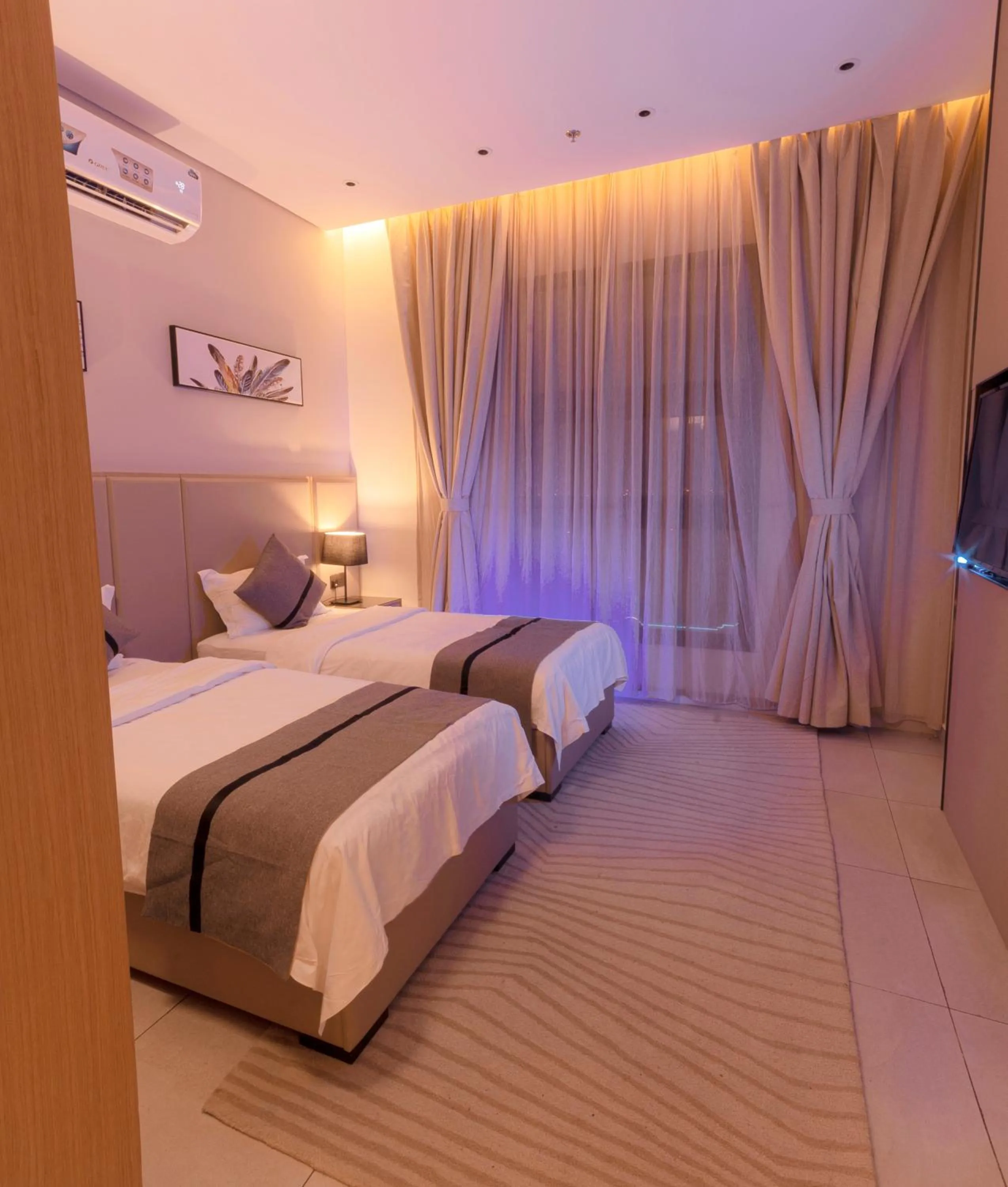 Bed in Vivian Park Al Rawabi