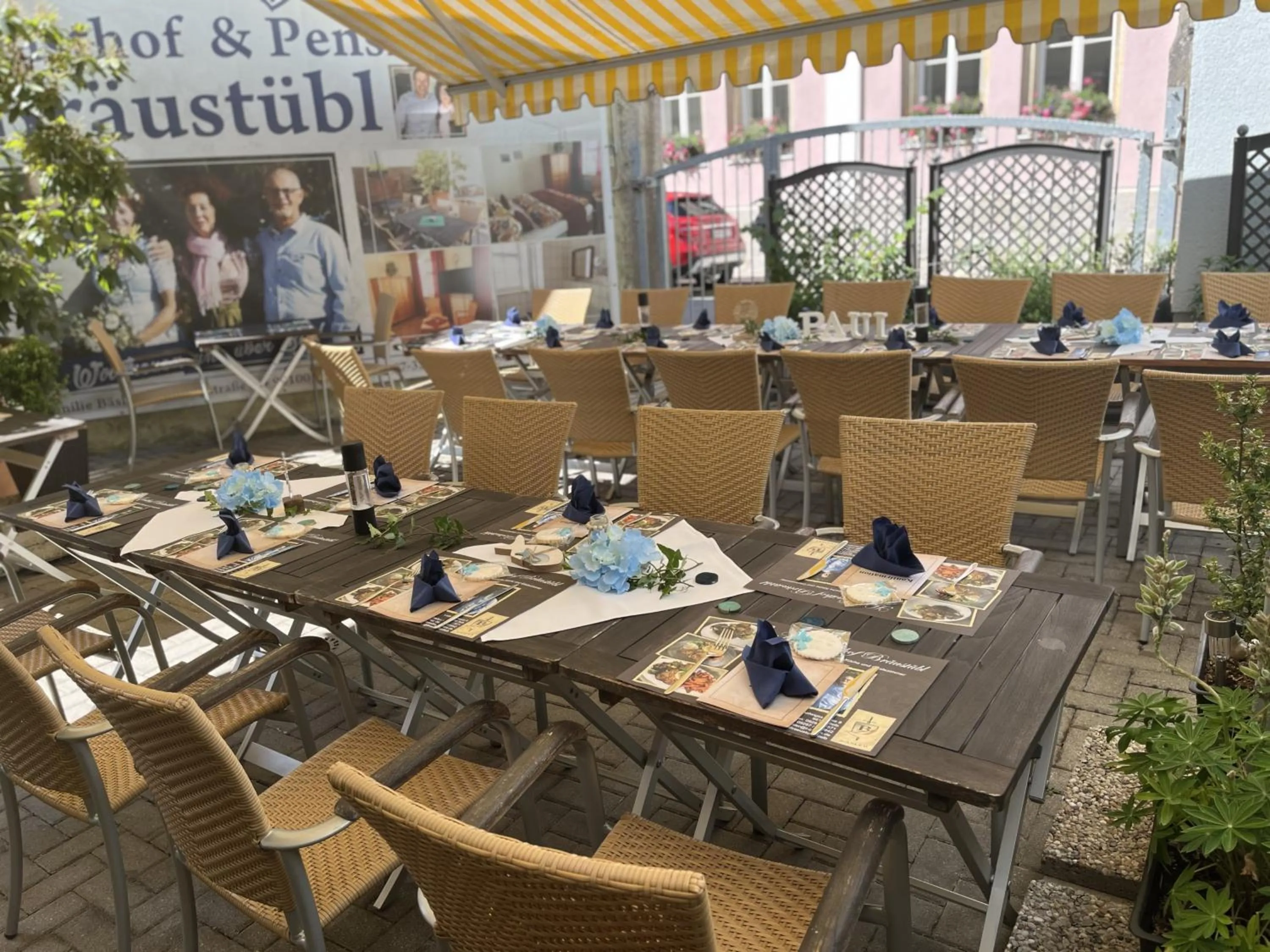 Restaurant/places to eat in Gasthof Hotel Bräustübl