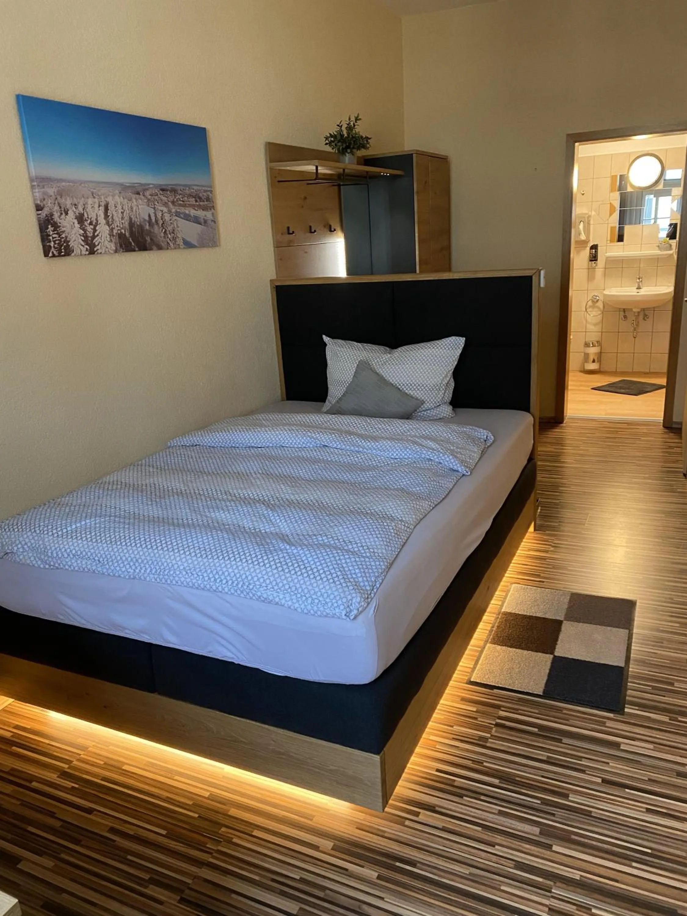 Bed in Gasthof Hotel Bräustübl