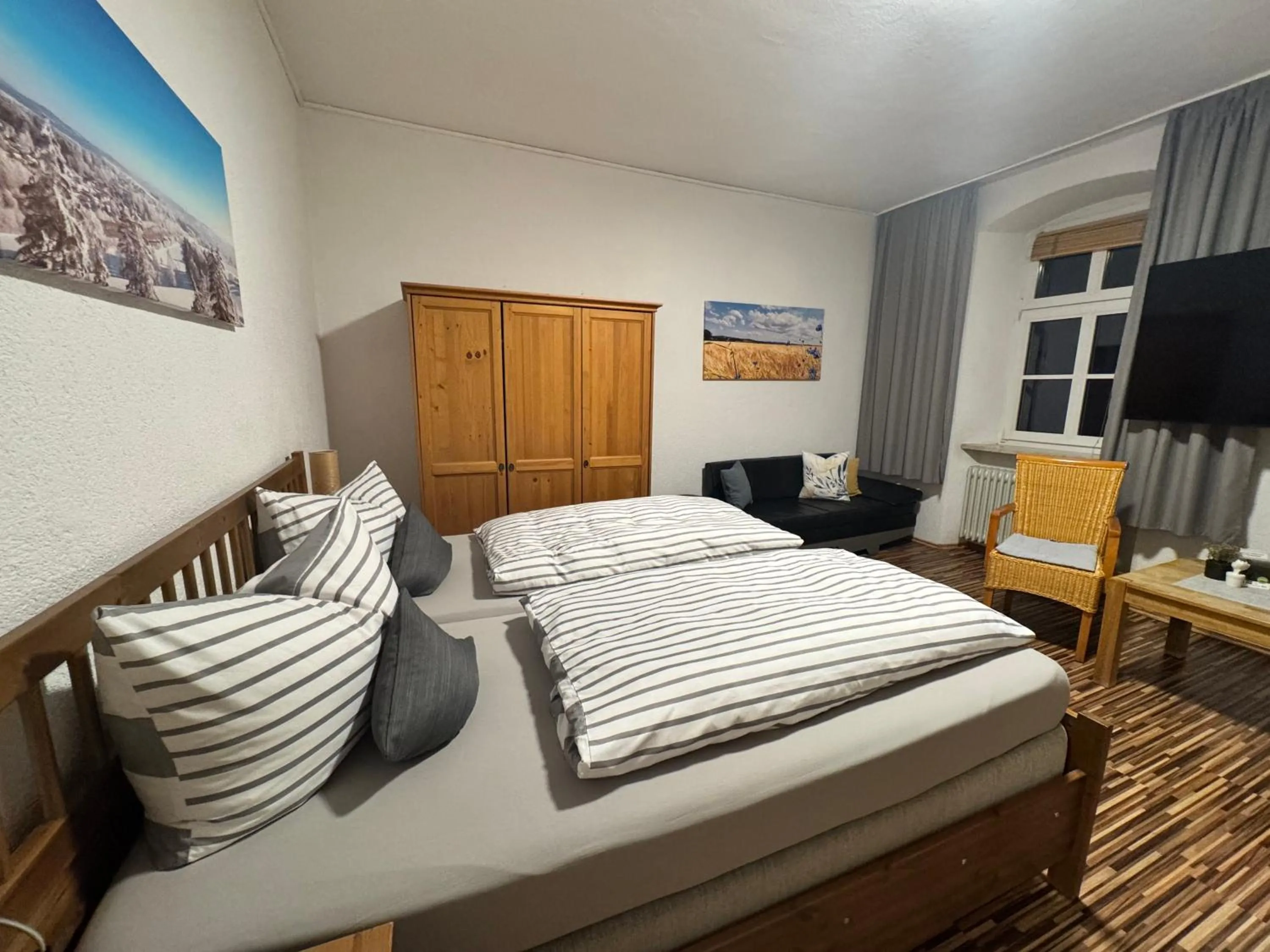 Bed in Gasthof Hotel Bräustübl