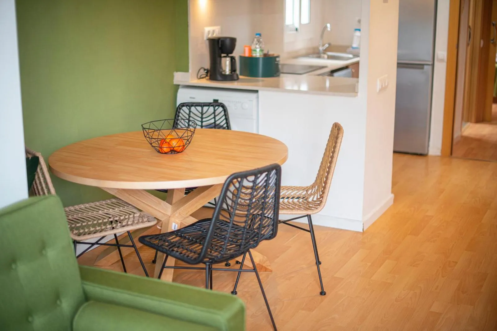 Kitchen or kitchenette in You Stylish Sagrada Familia Apartments