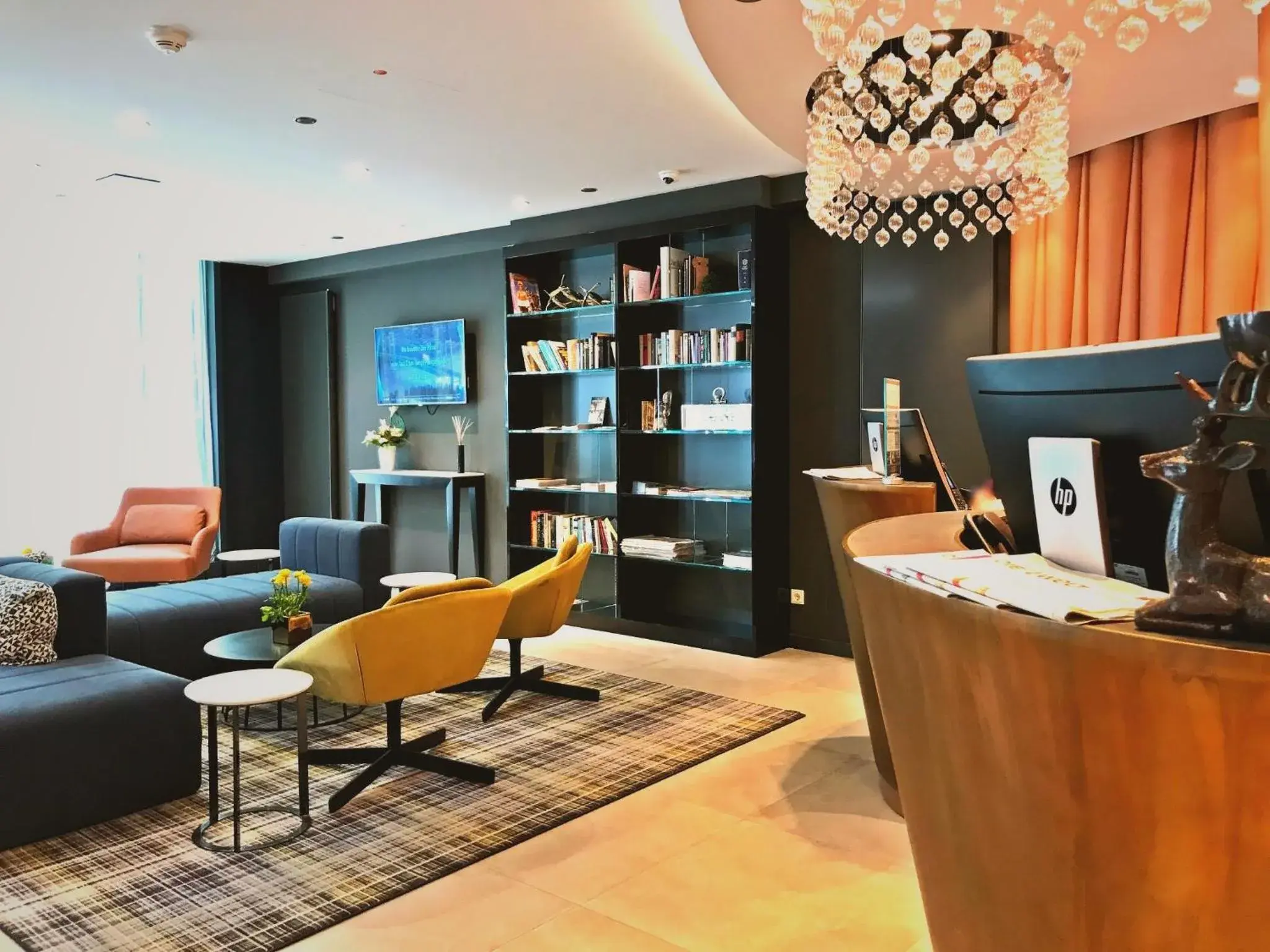 Lobby or reception in Mercure Hotel Kaiserhof City Center Lobby or reception in Mercure Hotel Kaiserhof City Center