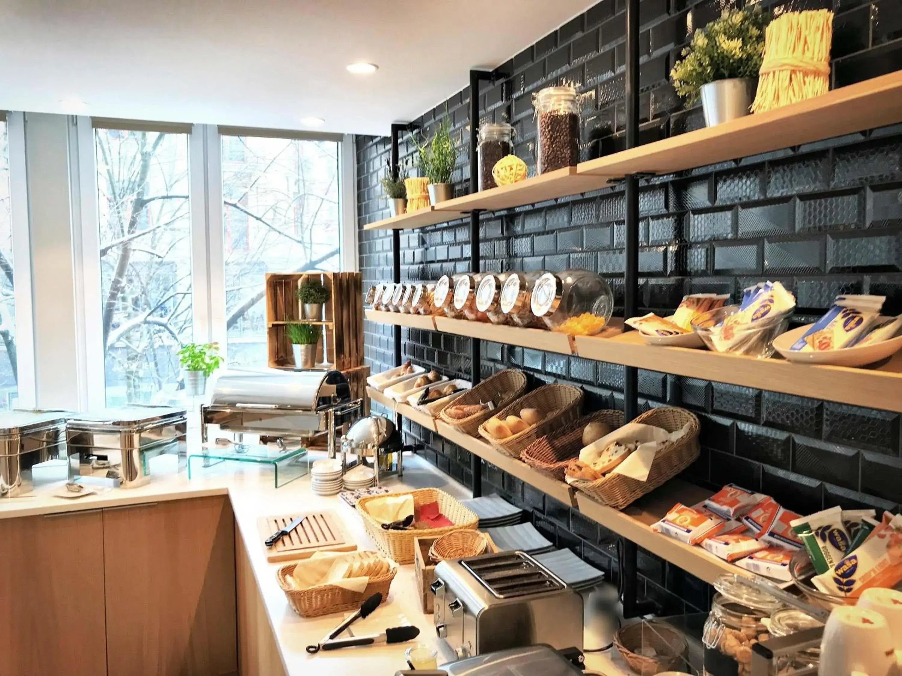 Restaurant/places to eat in Mercure Hotel Kaiserhof City Center Restaurant/places to eat in Mercure Hotel Kaiserhof City Center