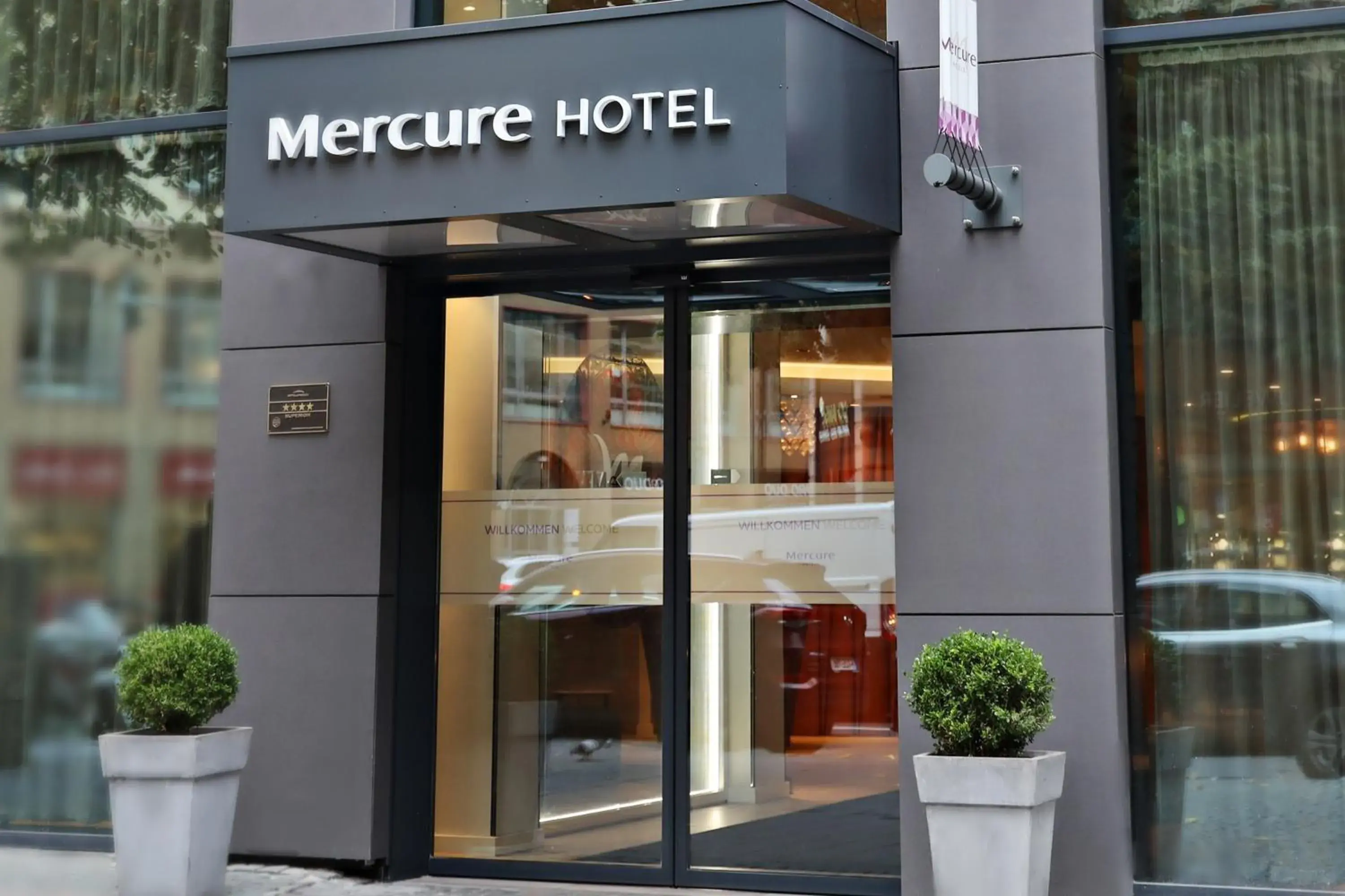 Property building in Mercure Hotel Kaiserhof City Center Property building in Mercure Hotel Kaiserhof City Center