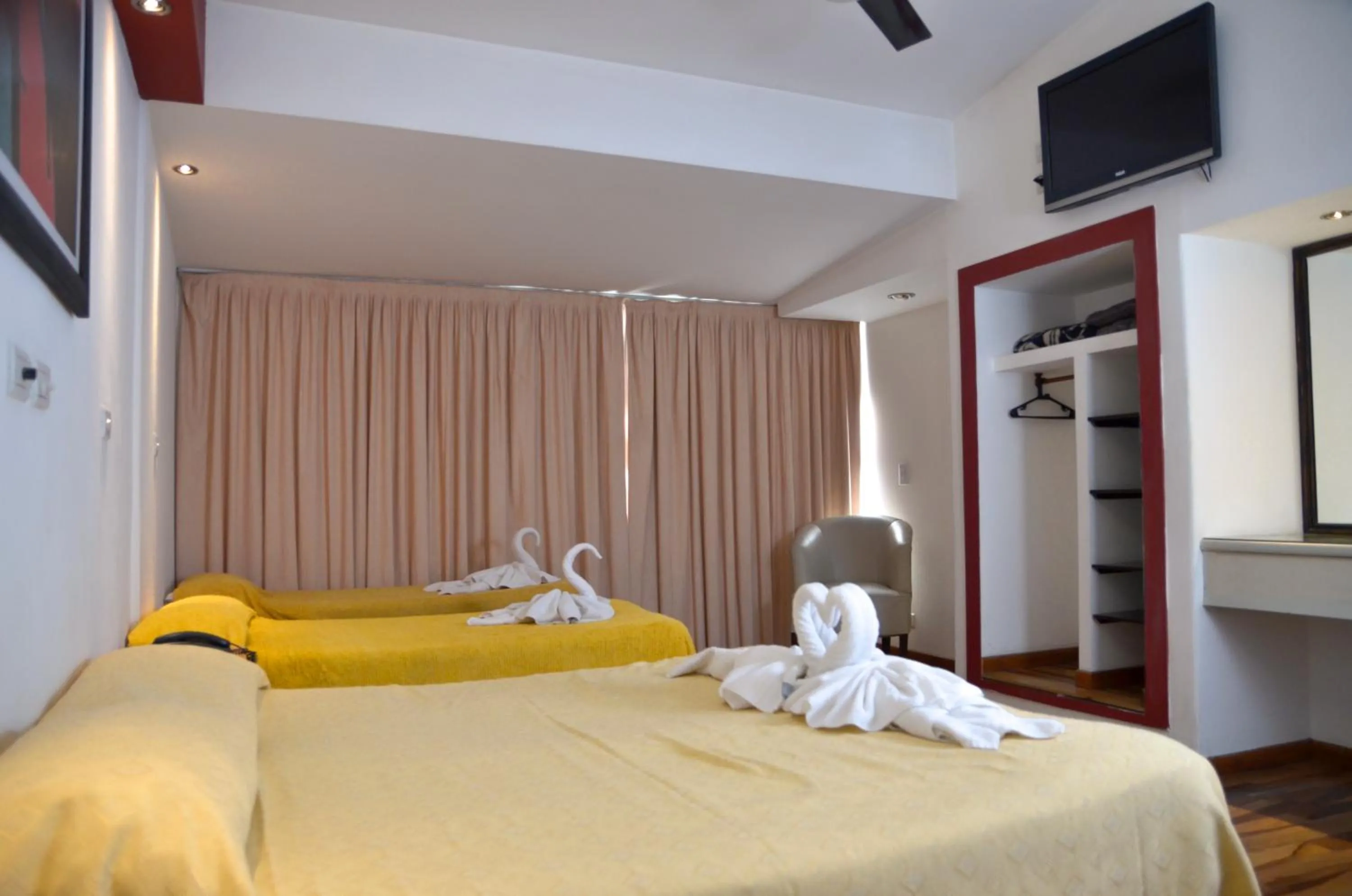 Bed in Hotel Ananque