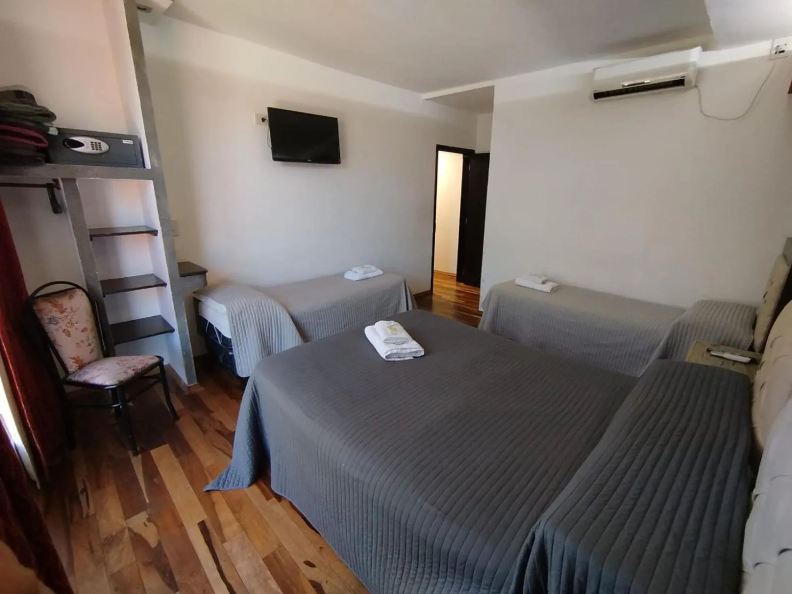 Bed in Hotel Ananque