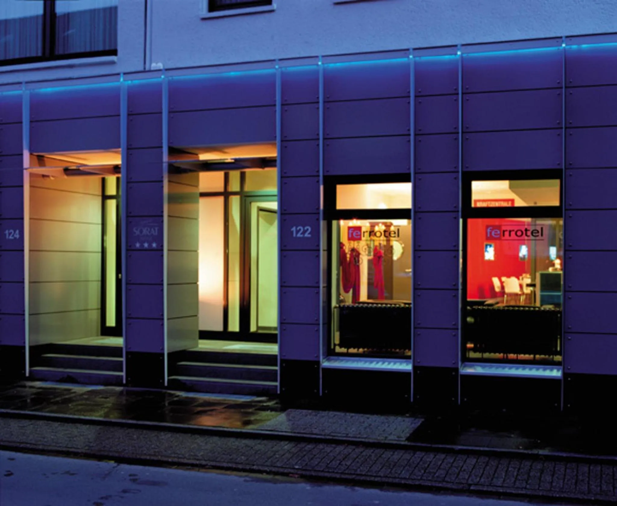 Facade/entrance in Ferrotel Duisburg - Partner of SORAT Hotels