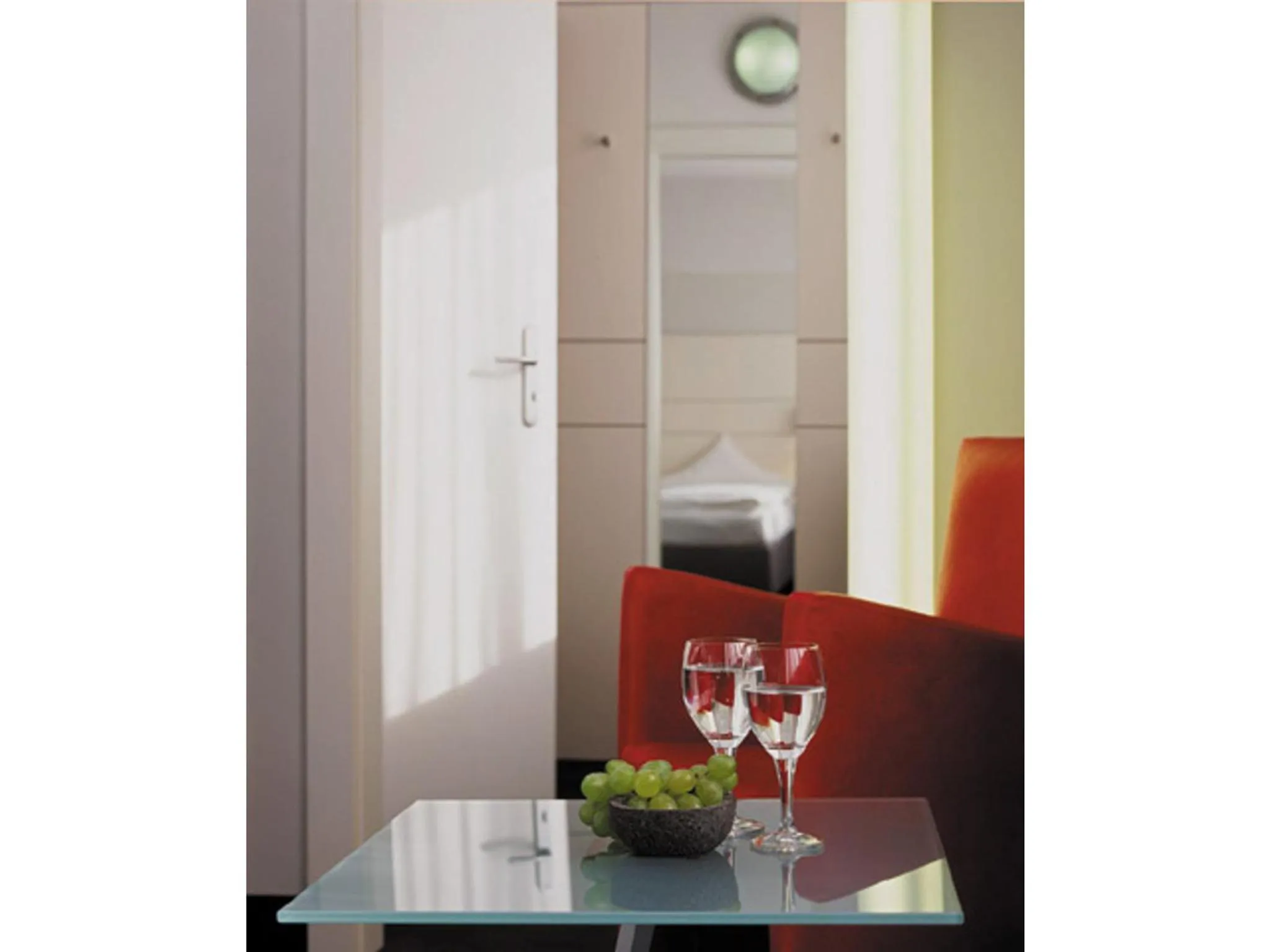 Photo of the whole room in Ferrotel Duisburg - Partner of SORAT Hotels