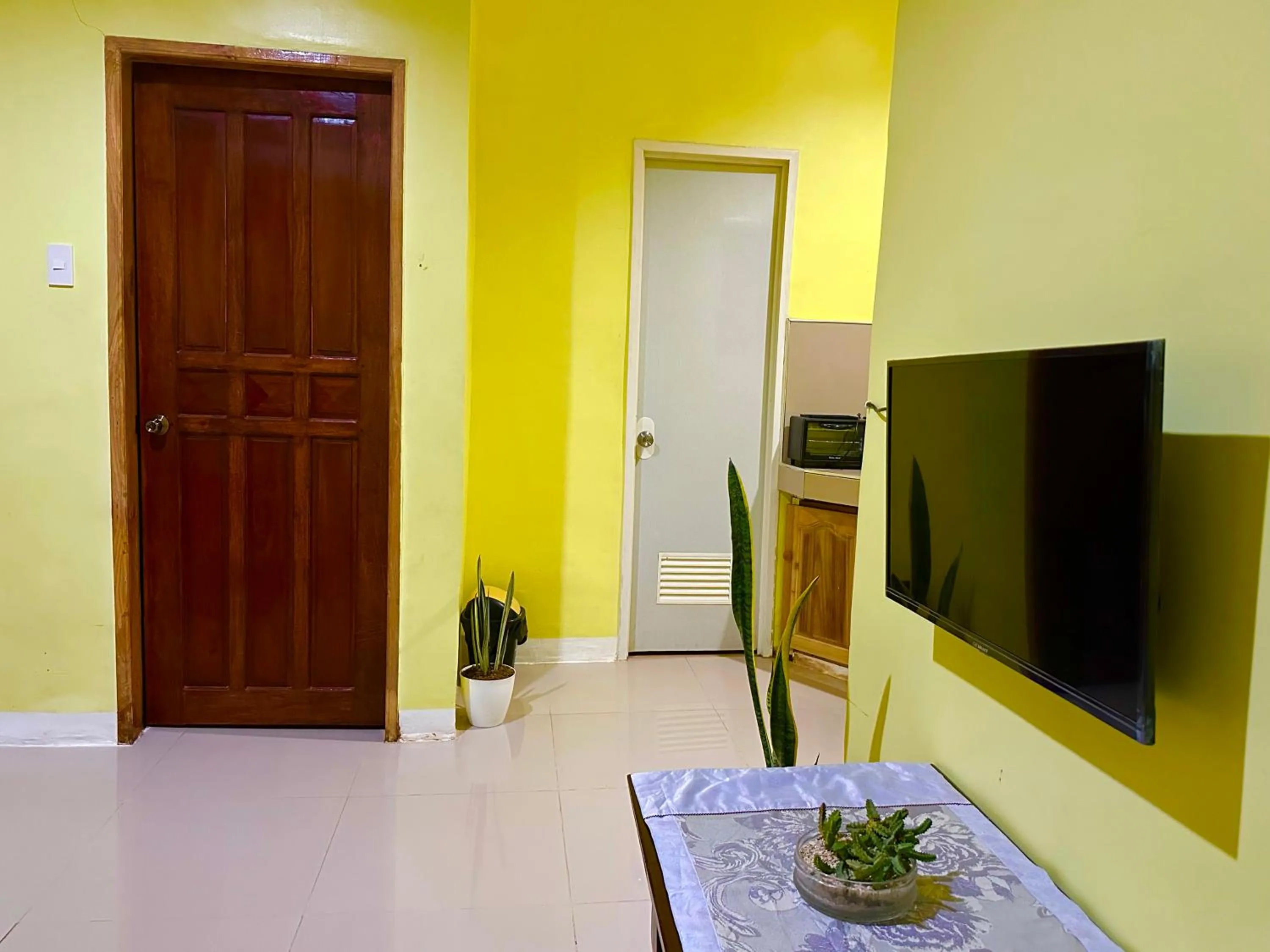 Rozay Travellers Inn