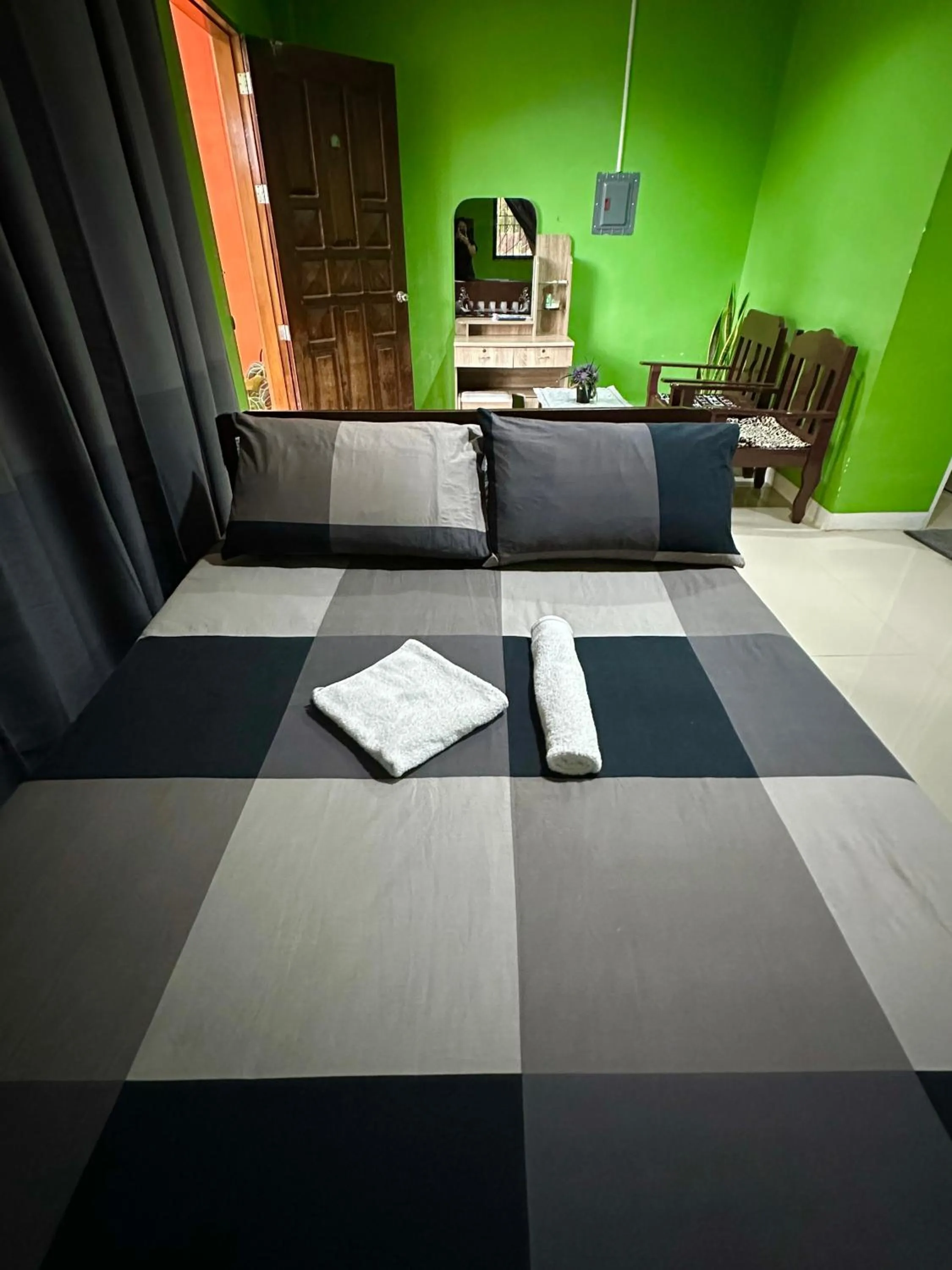 Rozay Travellers Inn