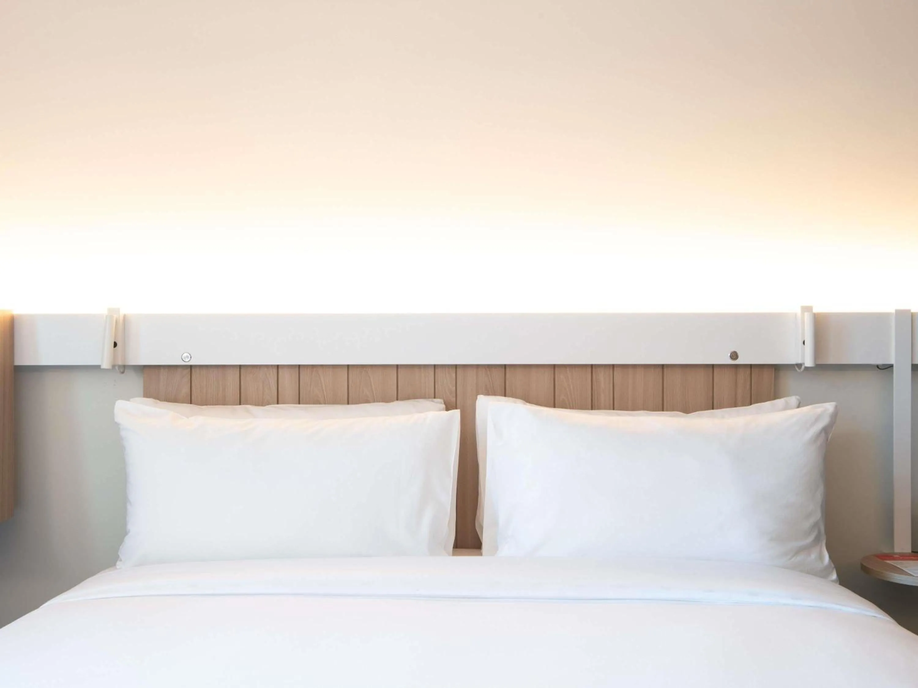 Bedroom, Bed in ibis Baku City