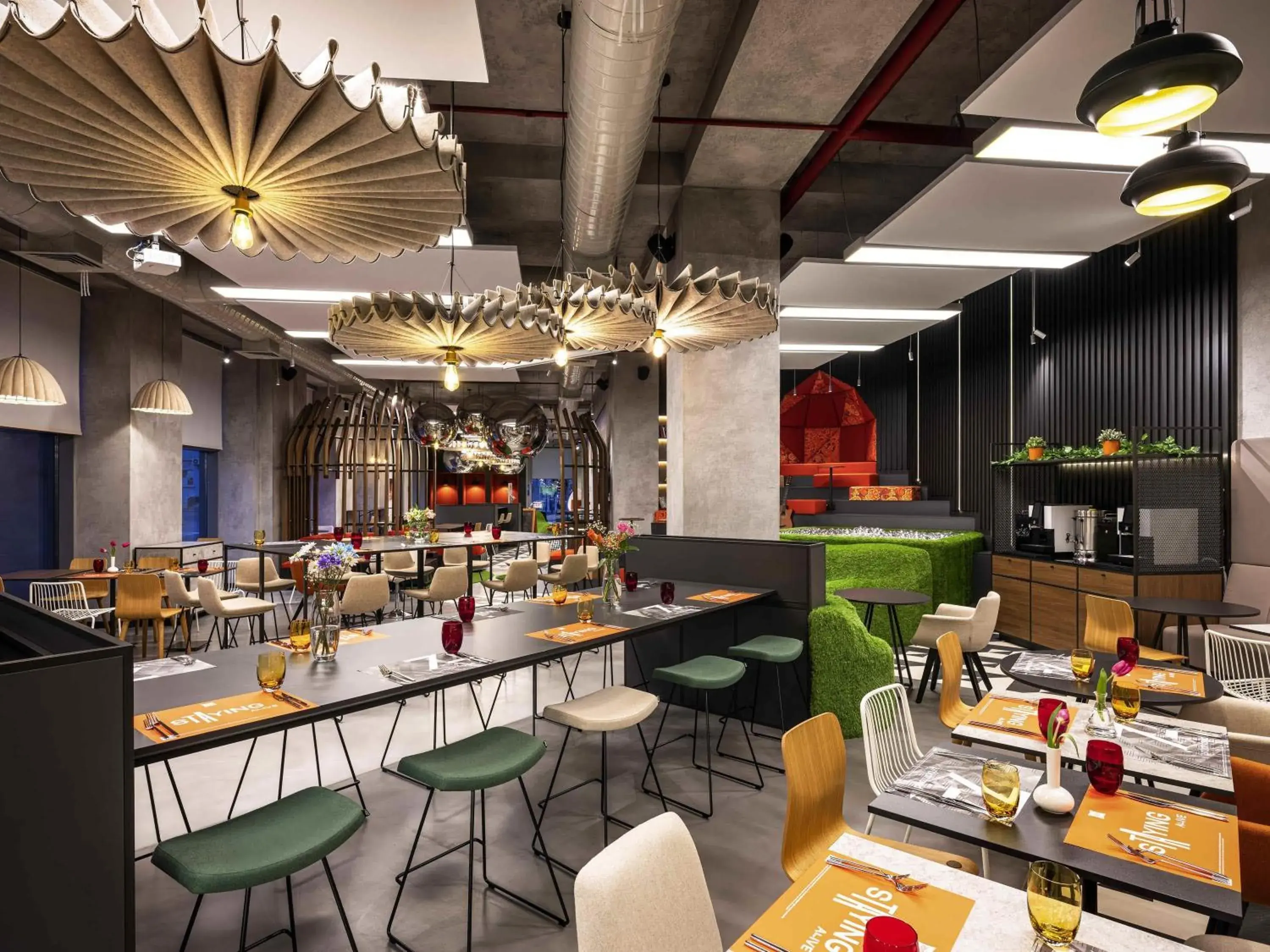 Restaurant/places to eat in ibis Baku City Restaurant/places to eat in ibis Baku City