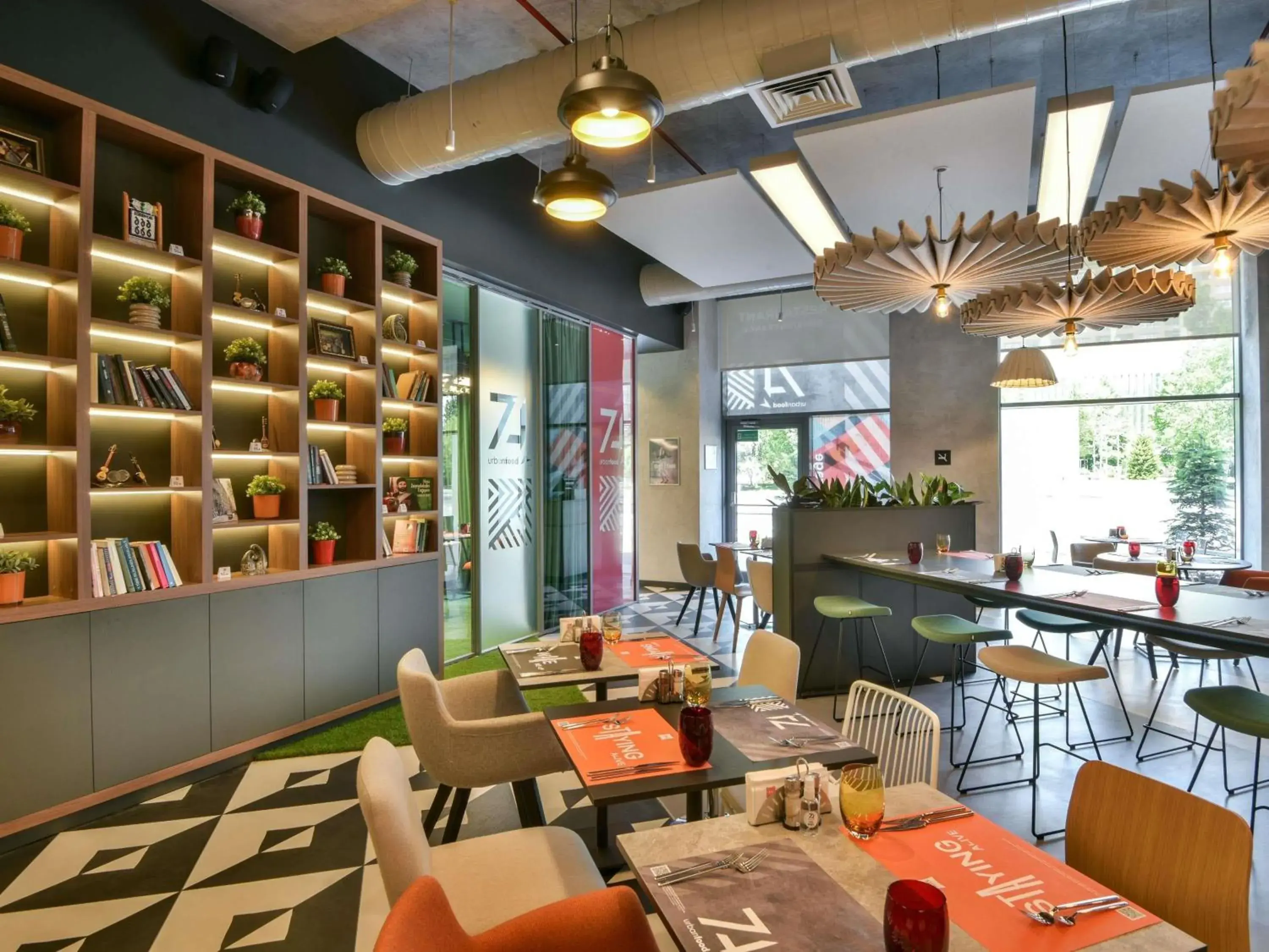 Restaurant/places to eat in ibis Baku City Restaurant/places to eat in ibis Baku City