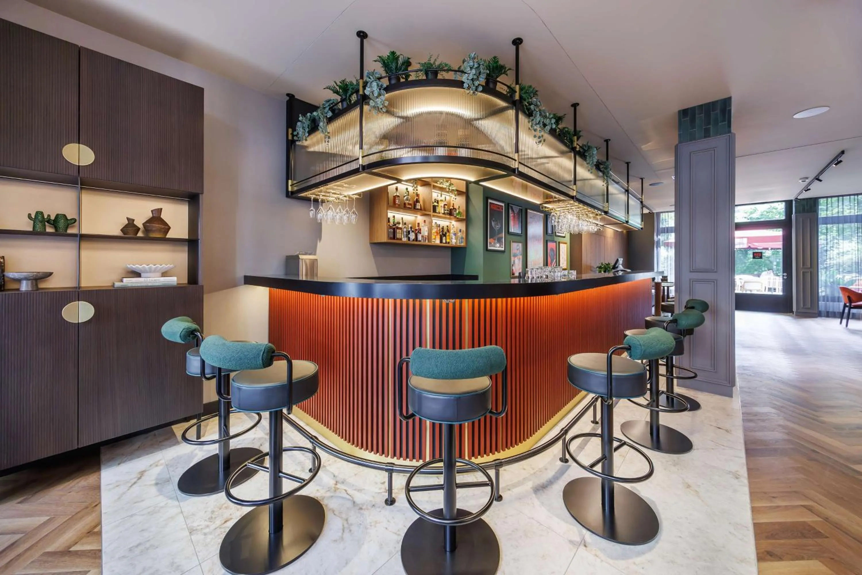 Lounge or bar in Radisson RED Berlin Kudamm