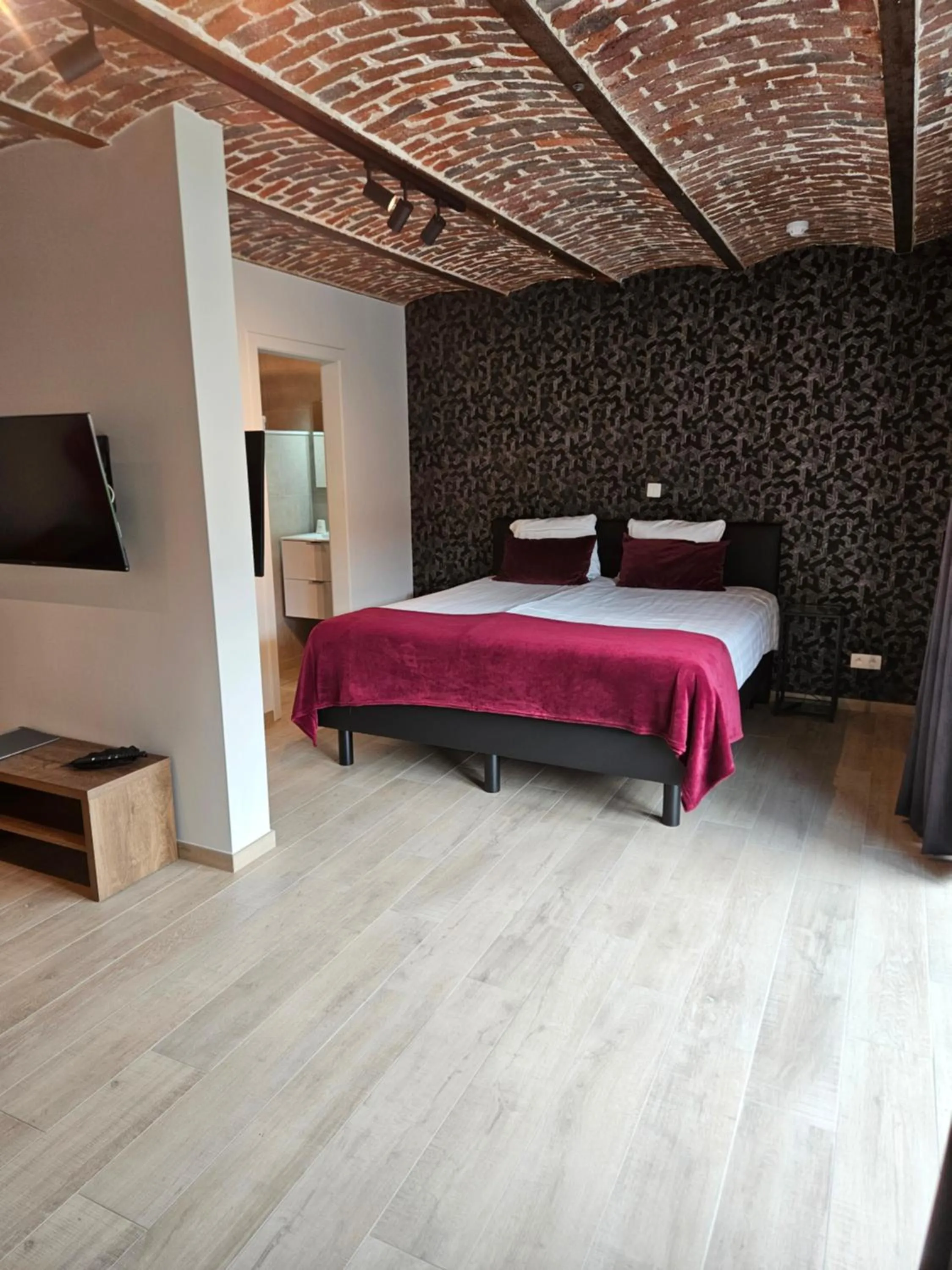 King Room with Spa Bath in B&B Hoeve De Brieser