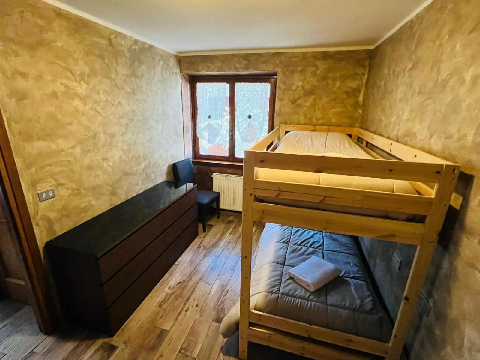 Bed in San Luigi - Rooms & Apartments