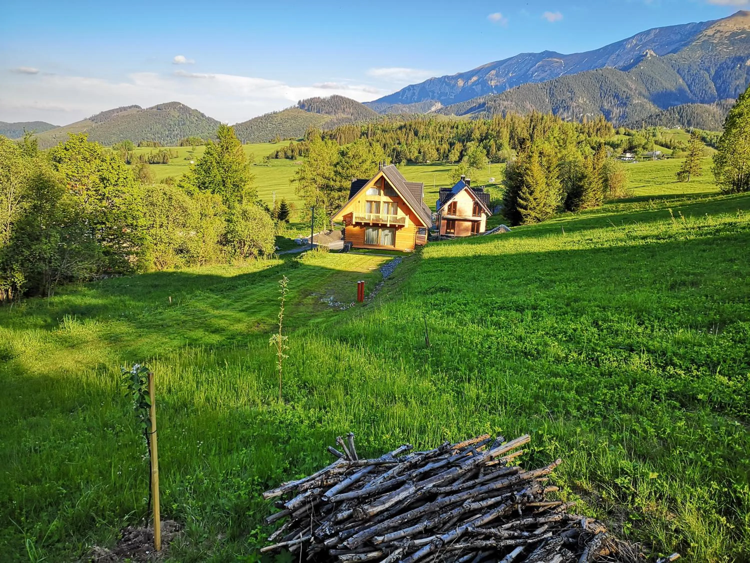 Property building in STONEGALLERY