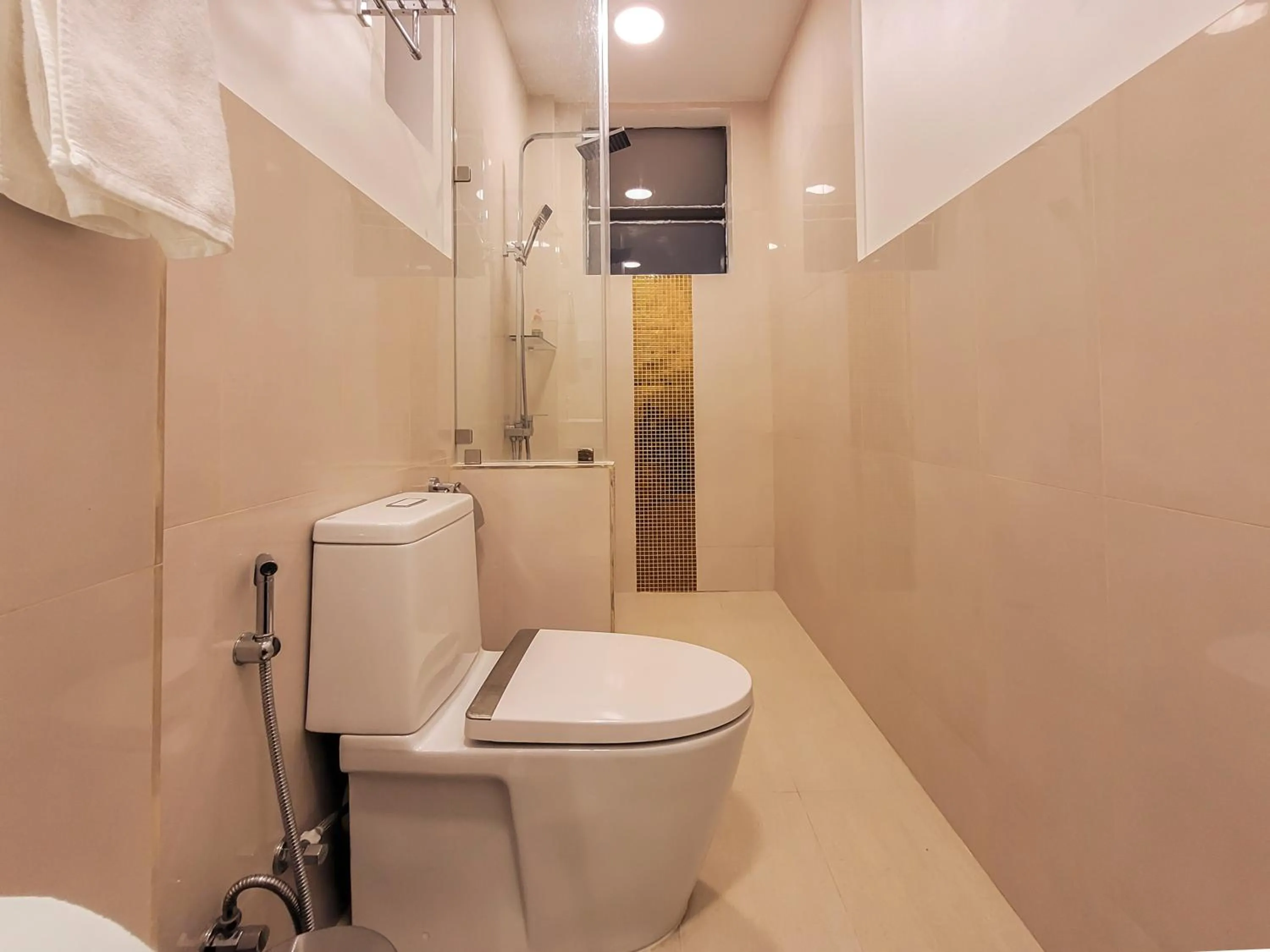 Bathroom in KingsWay Thoddoo Maldives