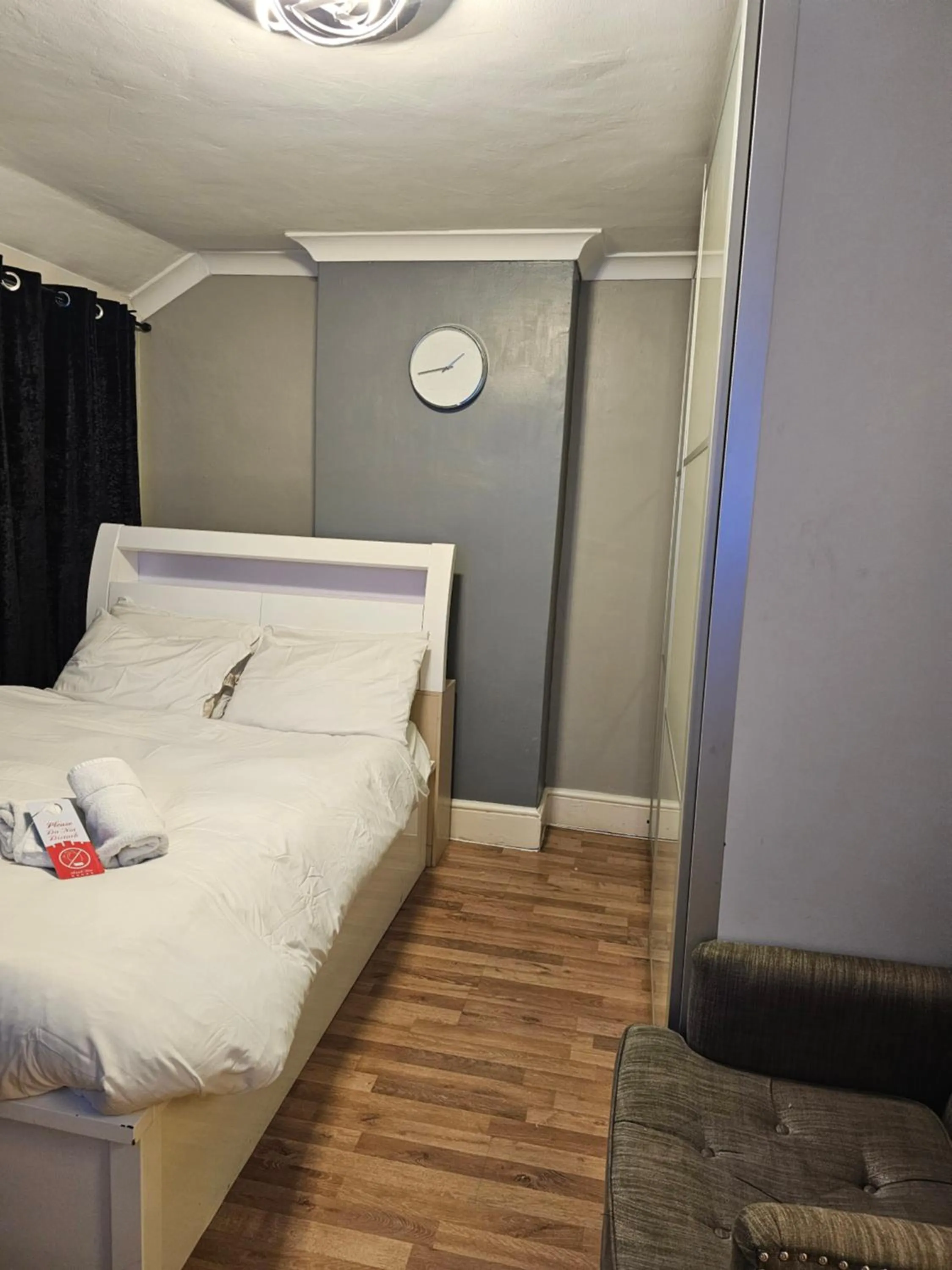 Bed in Umbrella Properties London Excel