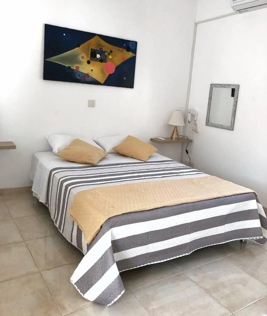 Bed in Katsikantaris Homes