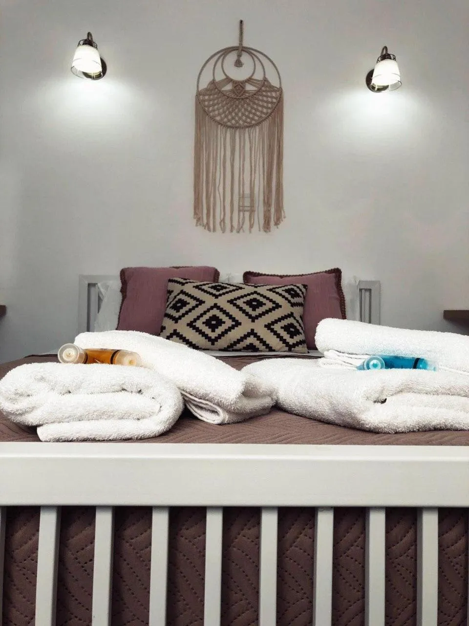 Bed in Katsikantaris Homes