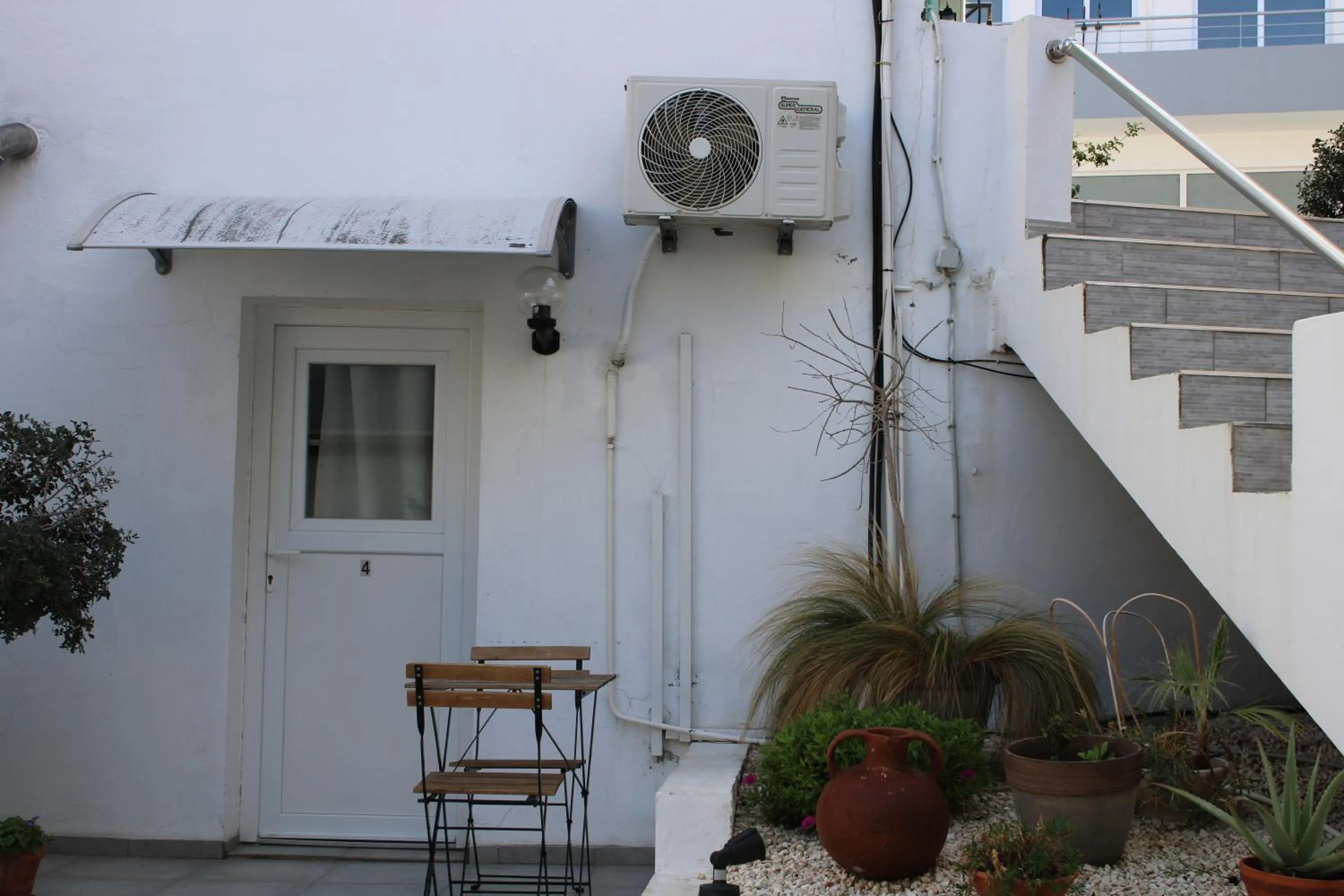 Katsikantaris Homes