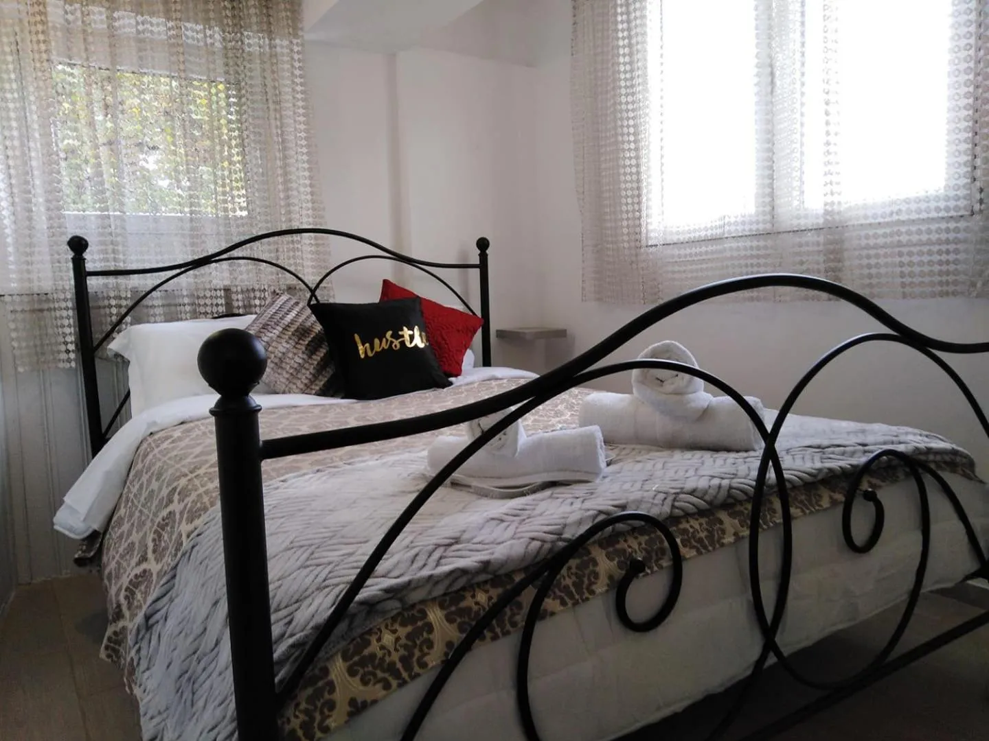 Bedroom, Bed in Katsikantaris Homes