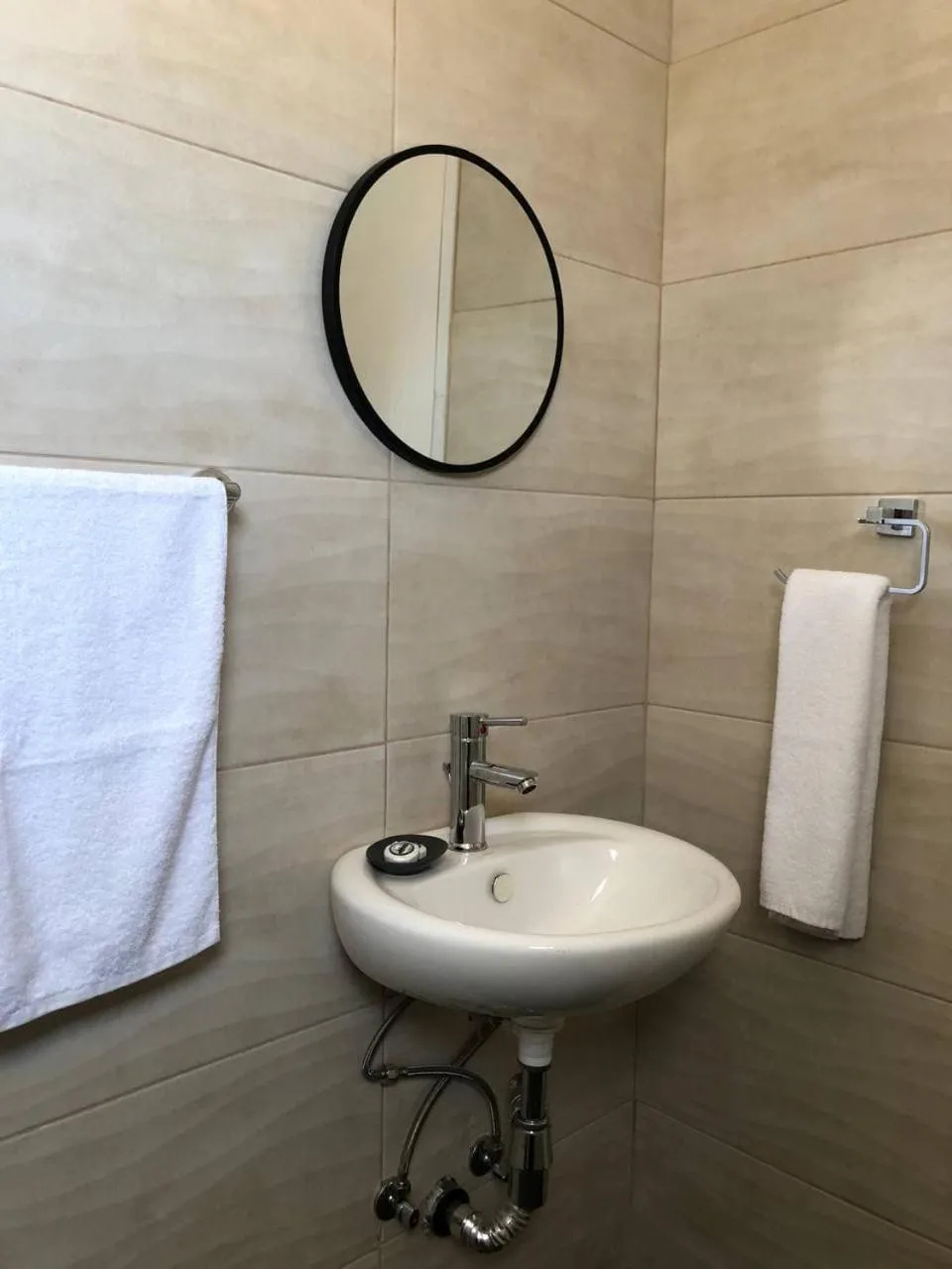 Bathroom in Katsikantaris Homes