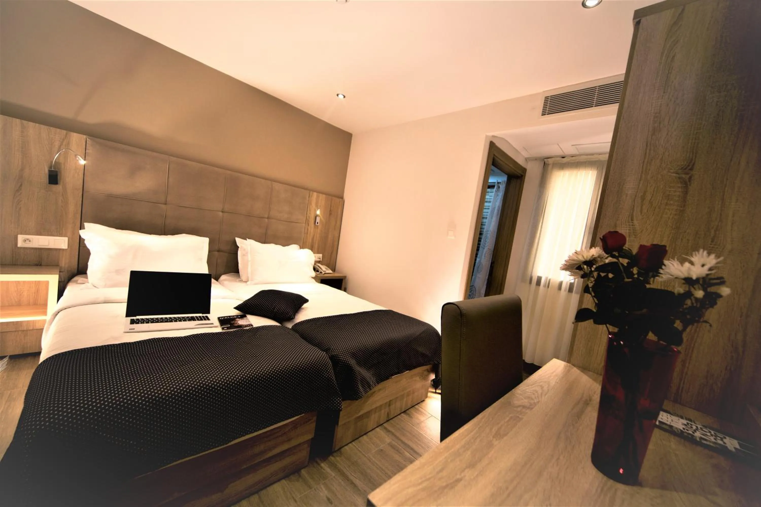 Bed in Hotel Bournissa