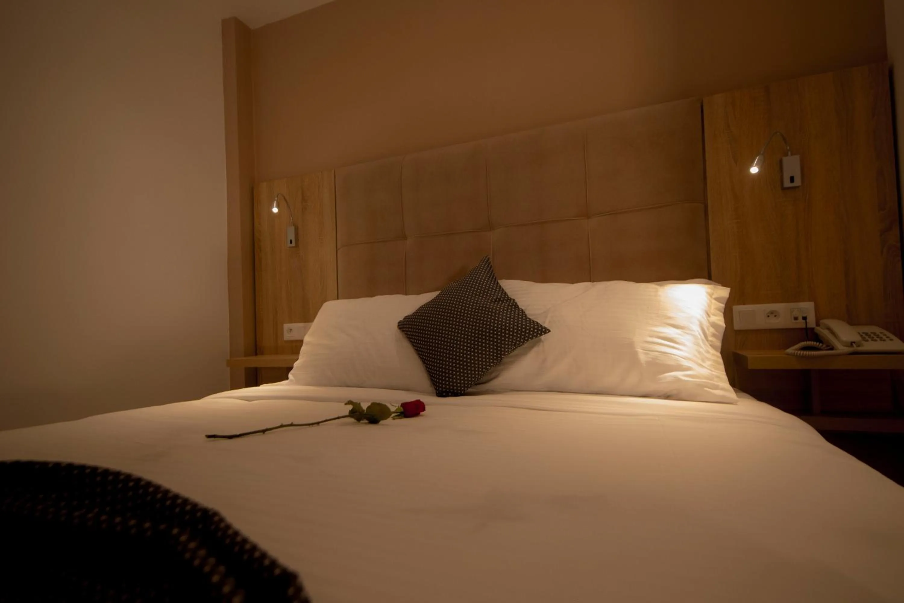 Bedroom, Bed in Hotel Bournissa