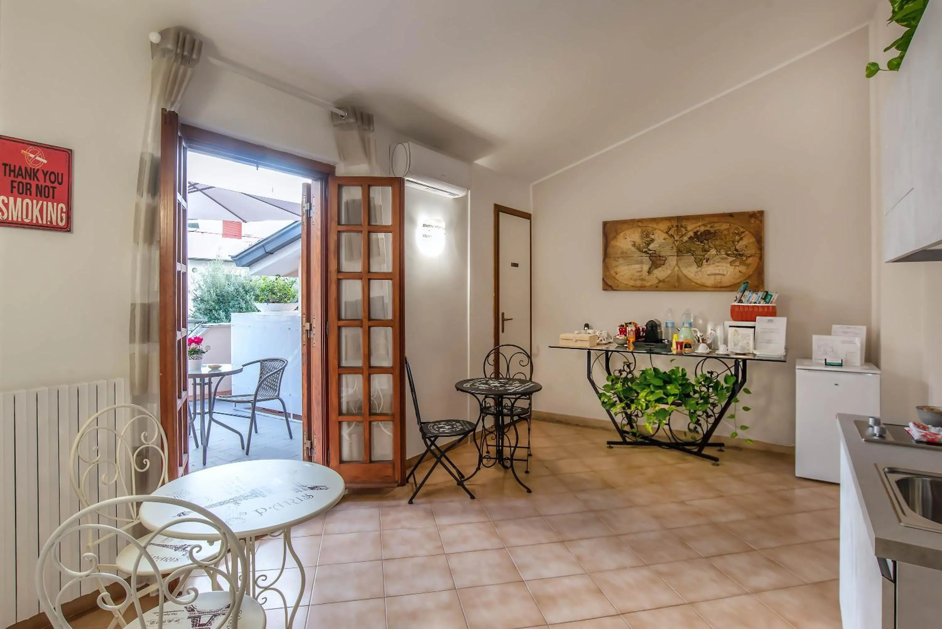 Lobby or reception in Plaza Rooms Ciampino