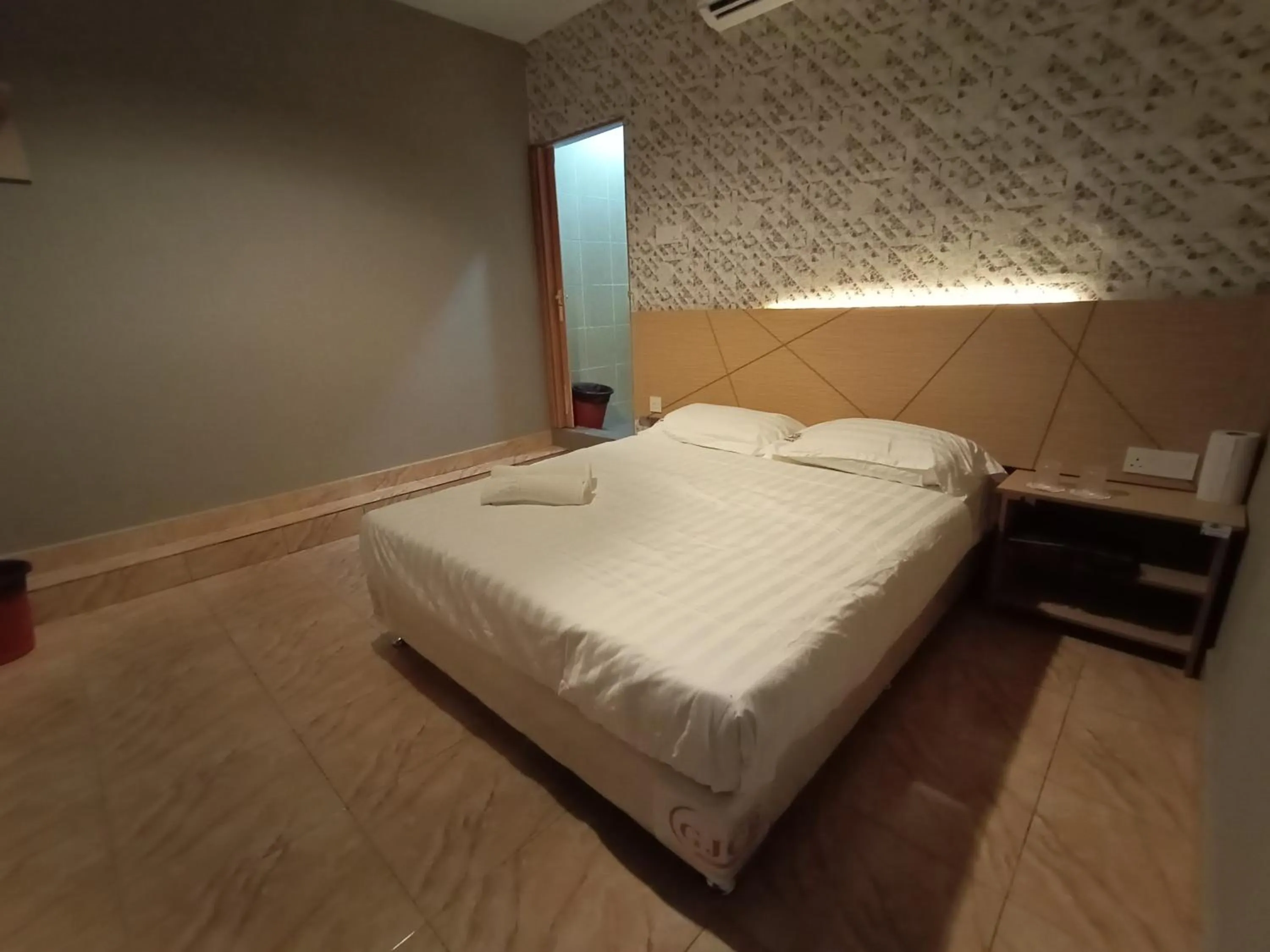 Bedroom, Bed in Dane & Shue Hotel Kok Lanas