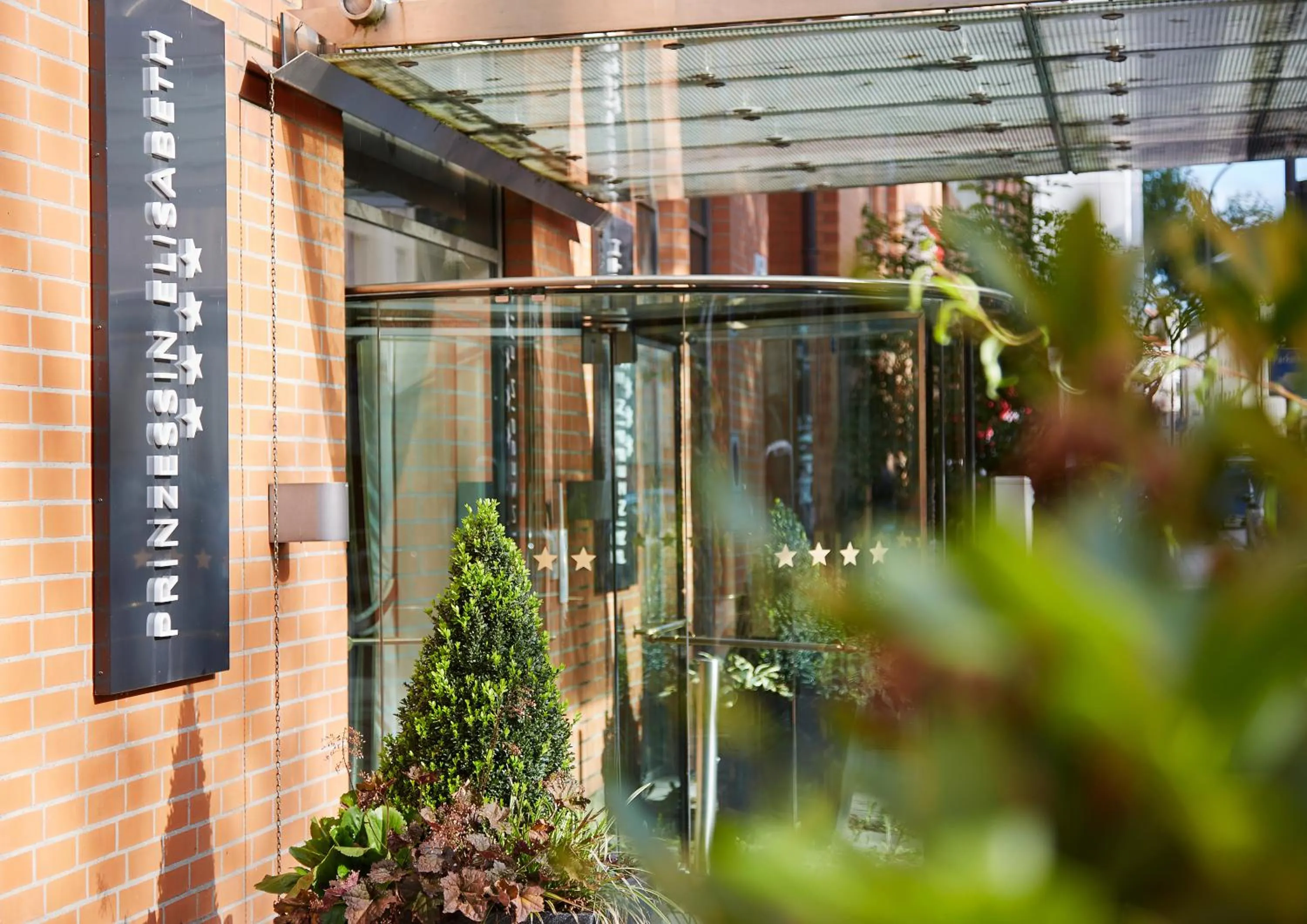 Facade/entrance in Living Hotel Prinzessin Elisabeth