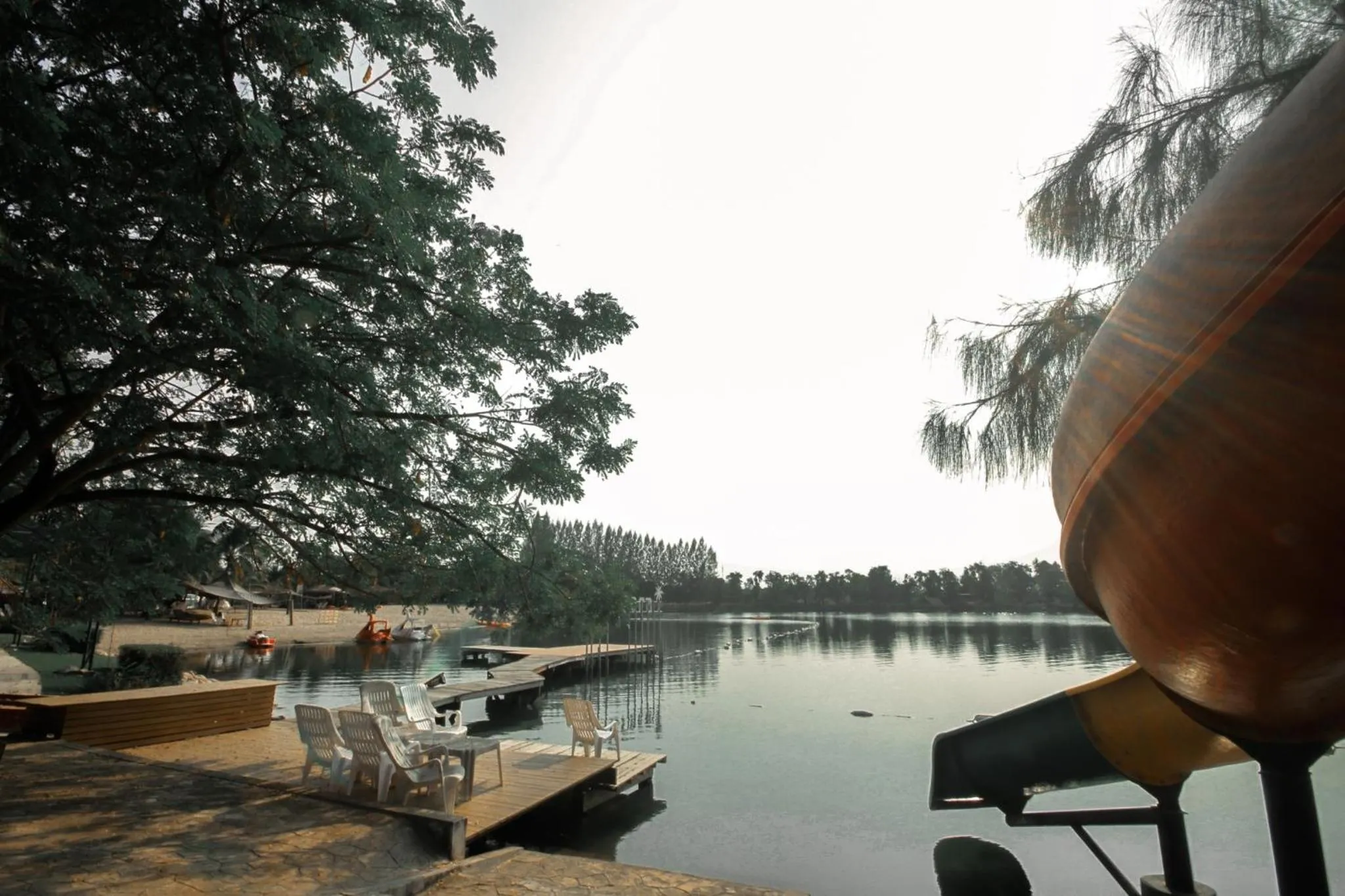 Tara Beach Resort Udonthani
