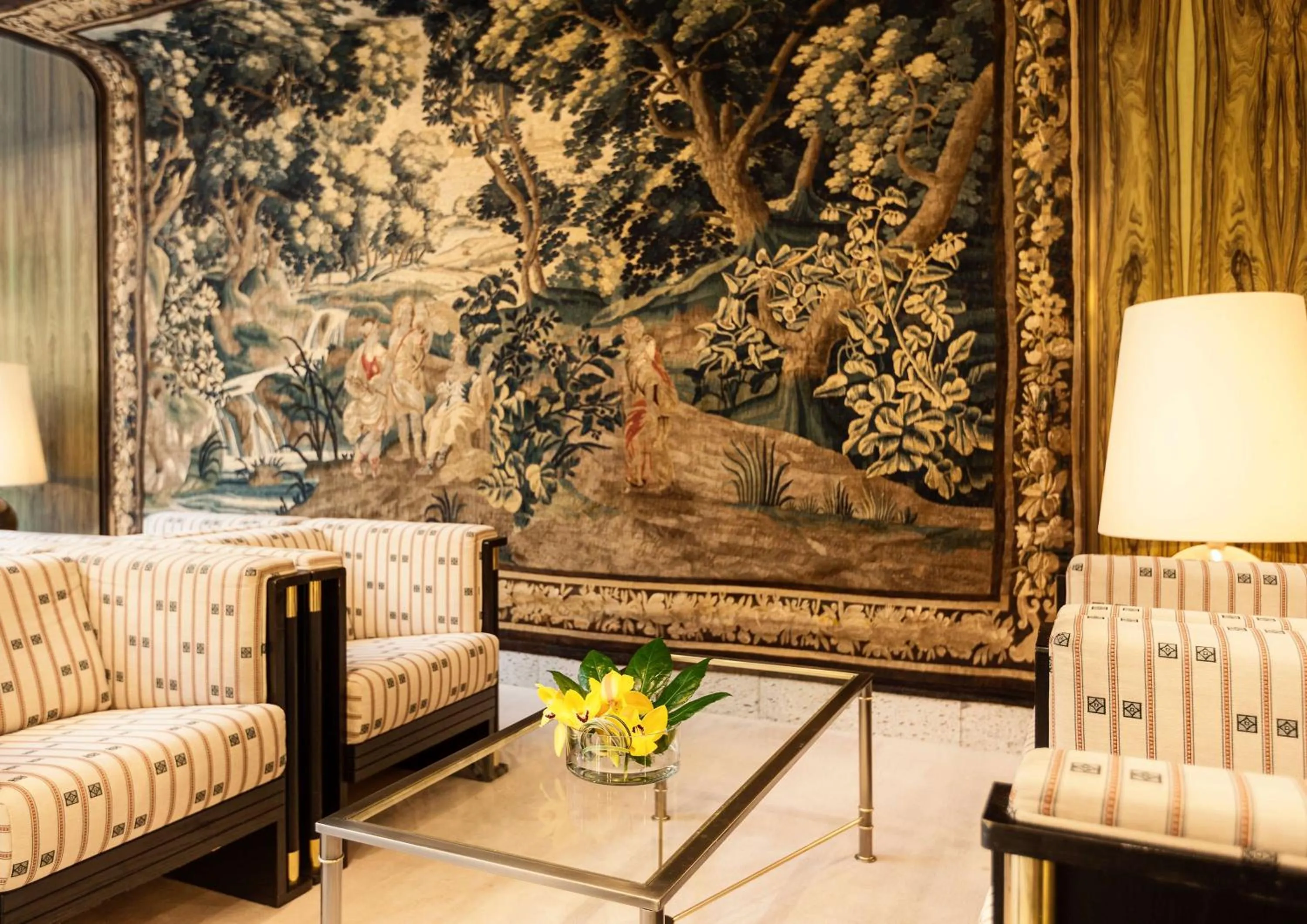 Lobby or reception in Best Western Premier Grand Hotel Russischer Hof