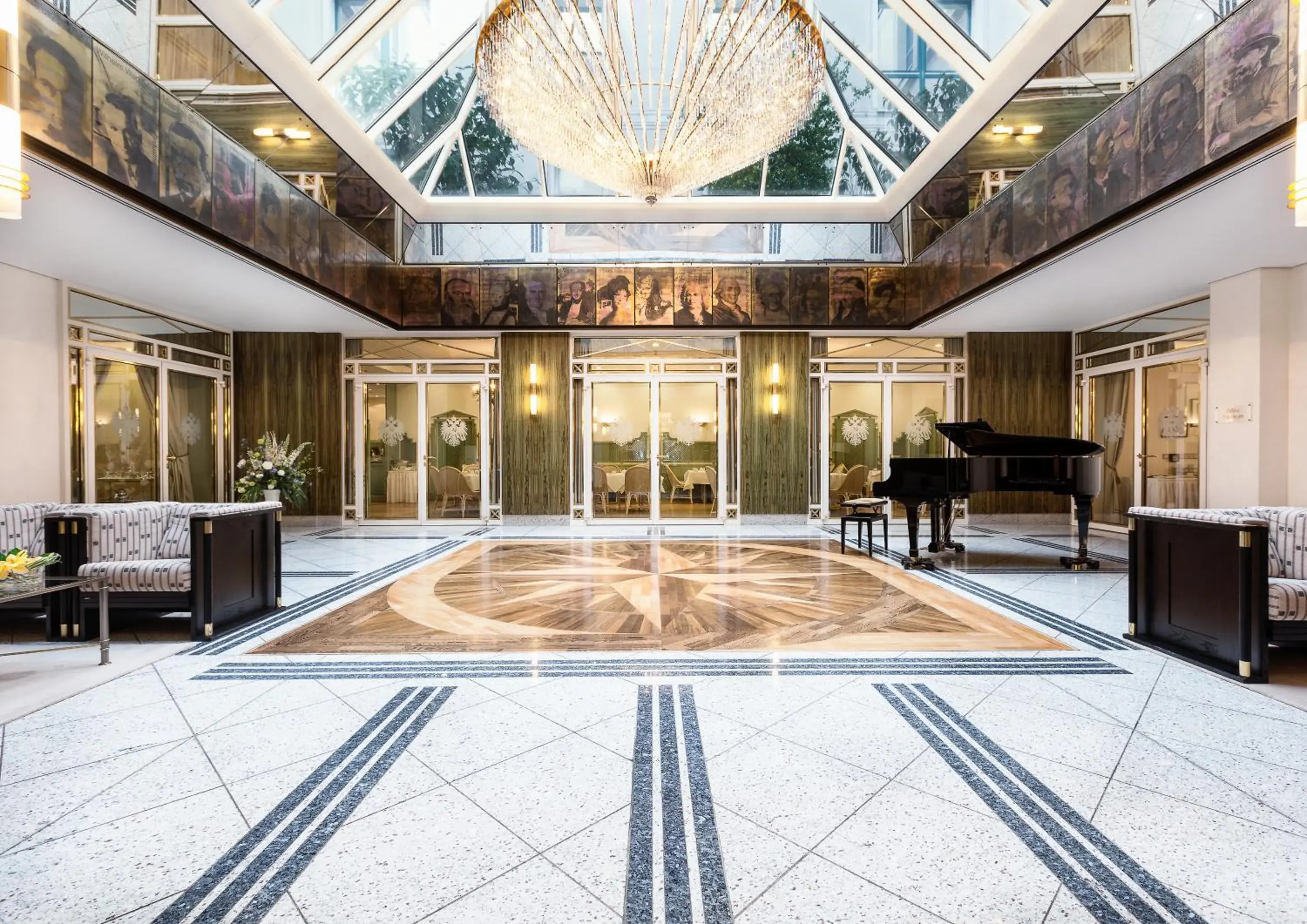 Lobby or reception in Best Western Premier Grand Hotel Russischer Hof Lobby or reception in Best Western Premier Grand Hotel Russischer Hof