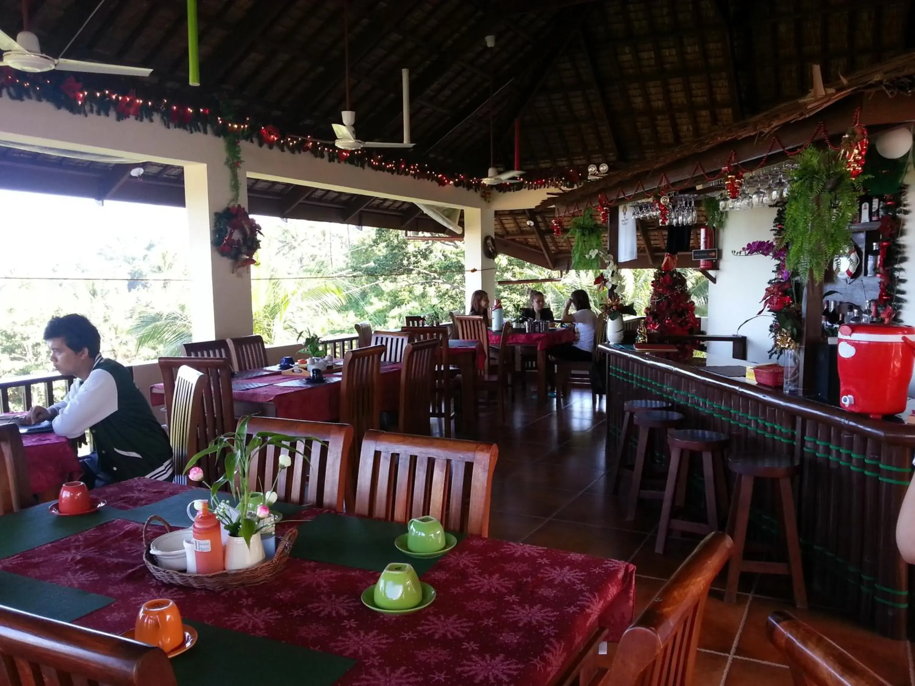 Restaurant/places to eat in Tribal Hills Mountain Resort Restaurant/places to eat in Tribal Hills Mountain Resort