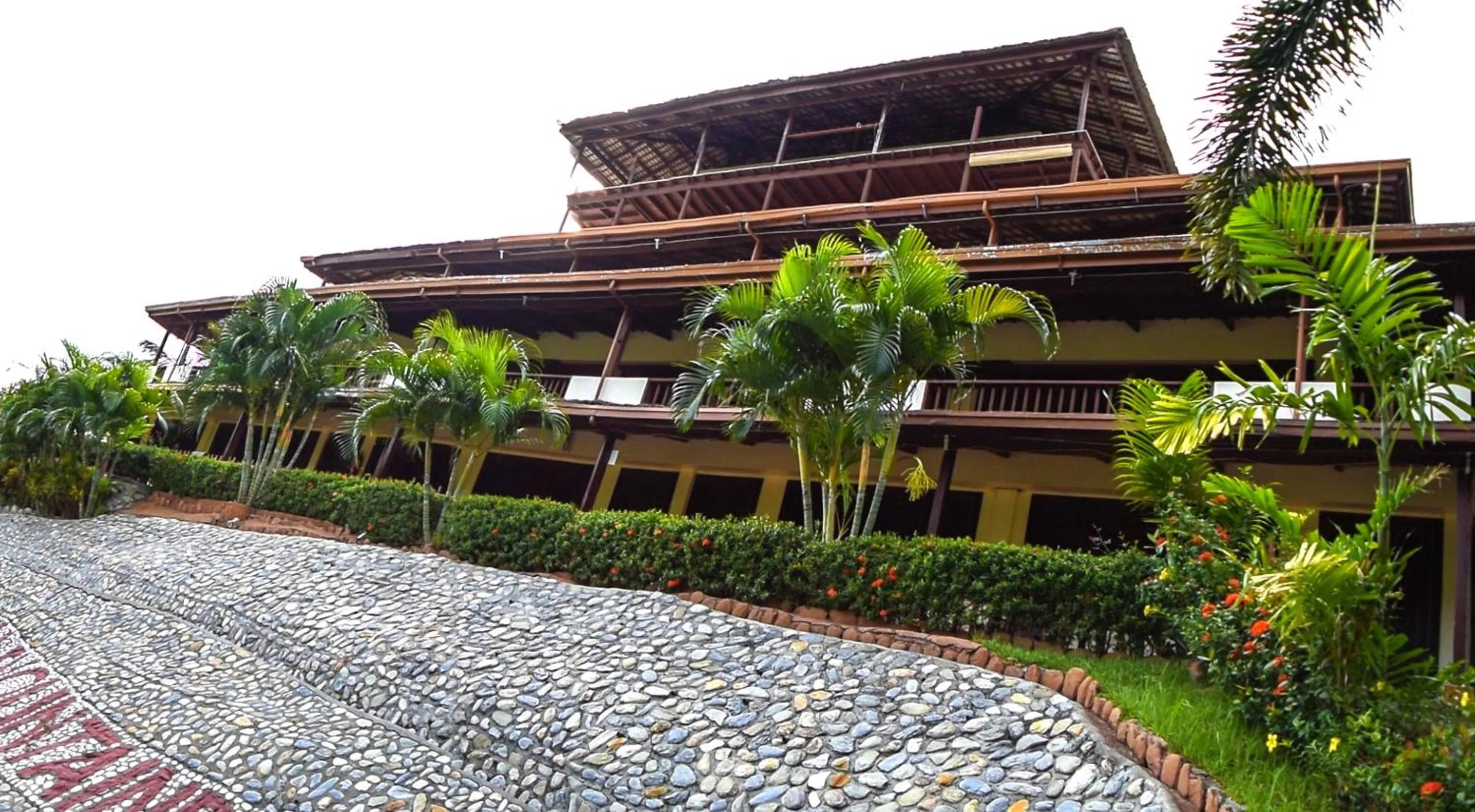 Tribal Hills Mountain Resort