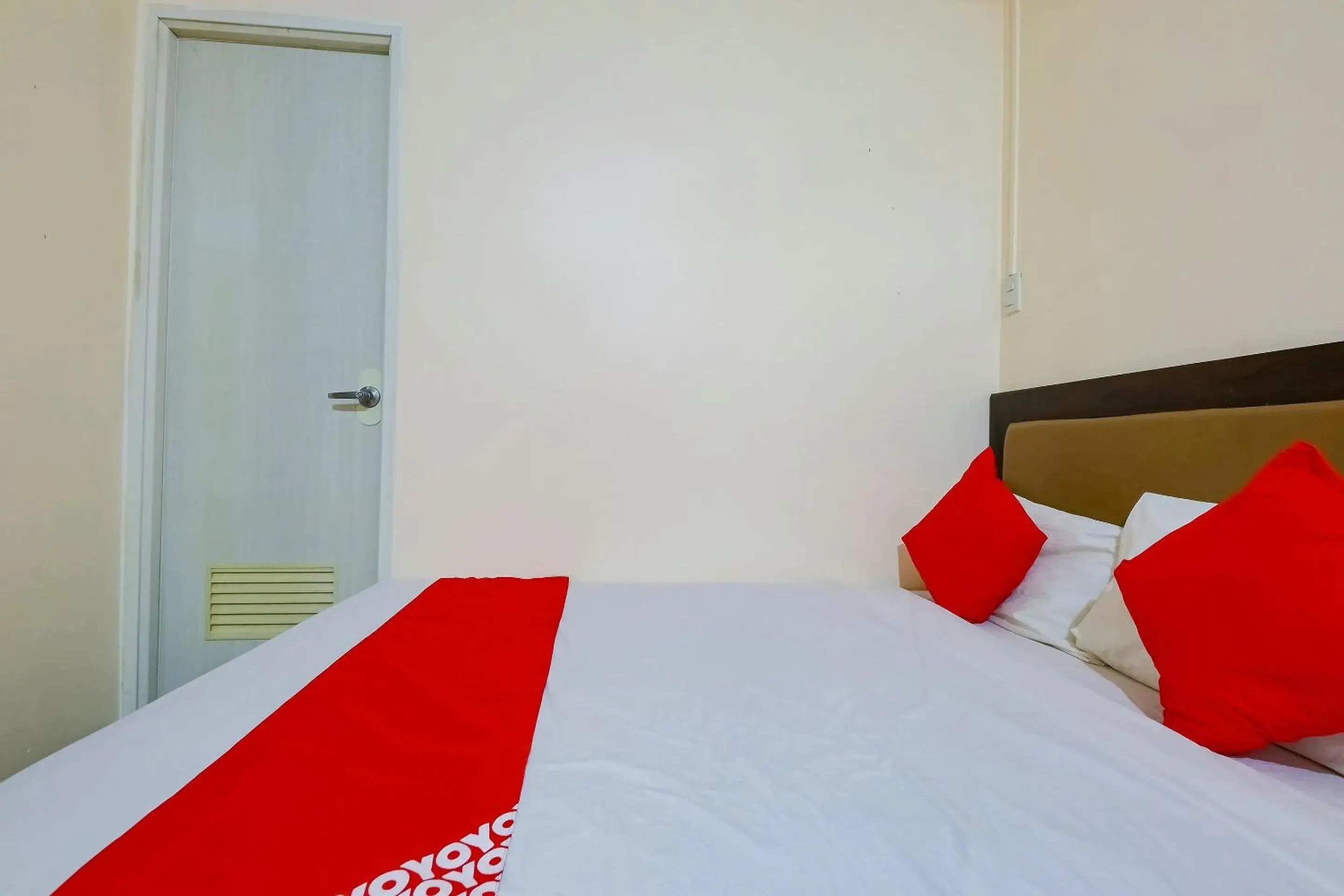 Bedroom, Bed in OYO 431 Apollo 11 Apartelle Bedroom, Bed in OYO 431 Apollo 11 Apartelle