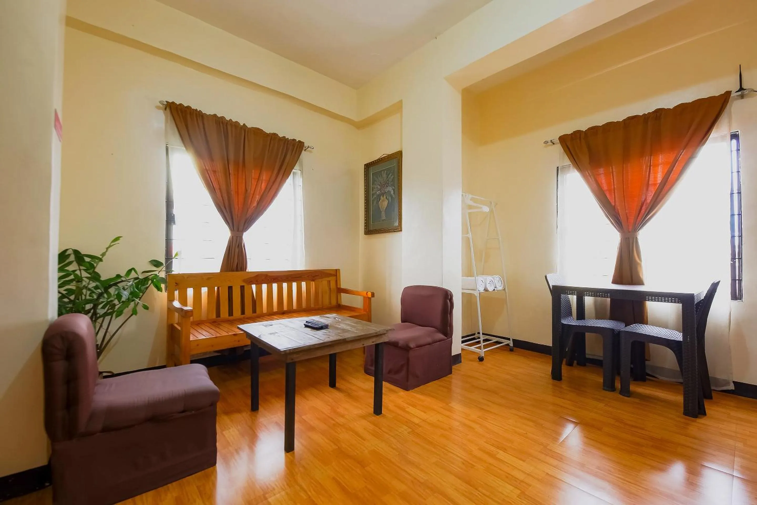 Bedroom in OYO 431 Apollo 11 Apartelle