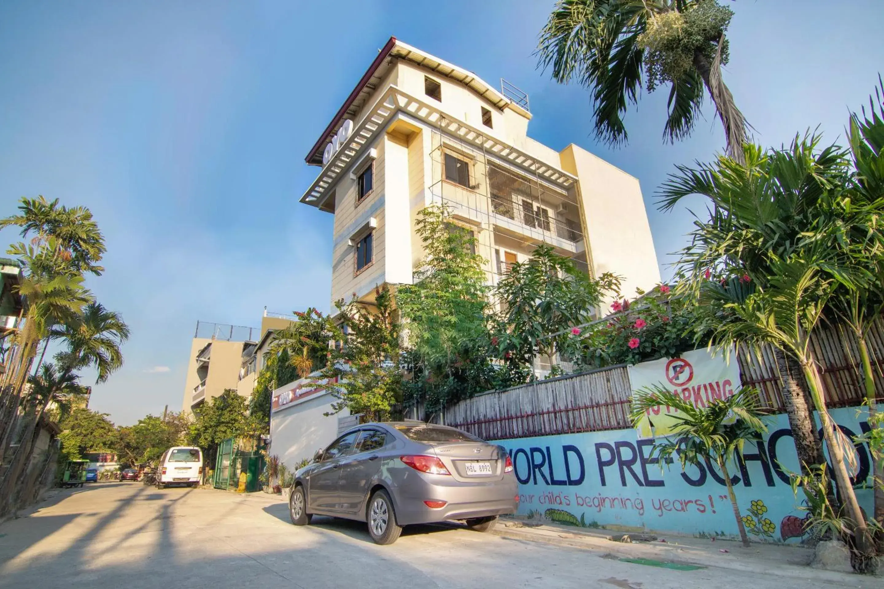 Facade/entrance in OYO 431 Apollo 11 Apartelle Facade/entrance in OYO 431 Apollo 11 Apartelle